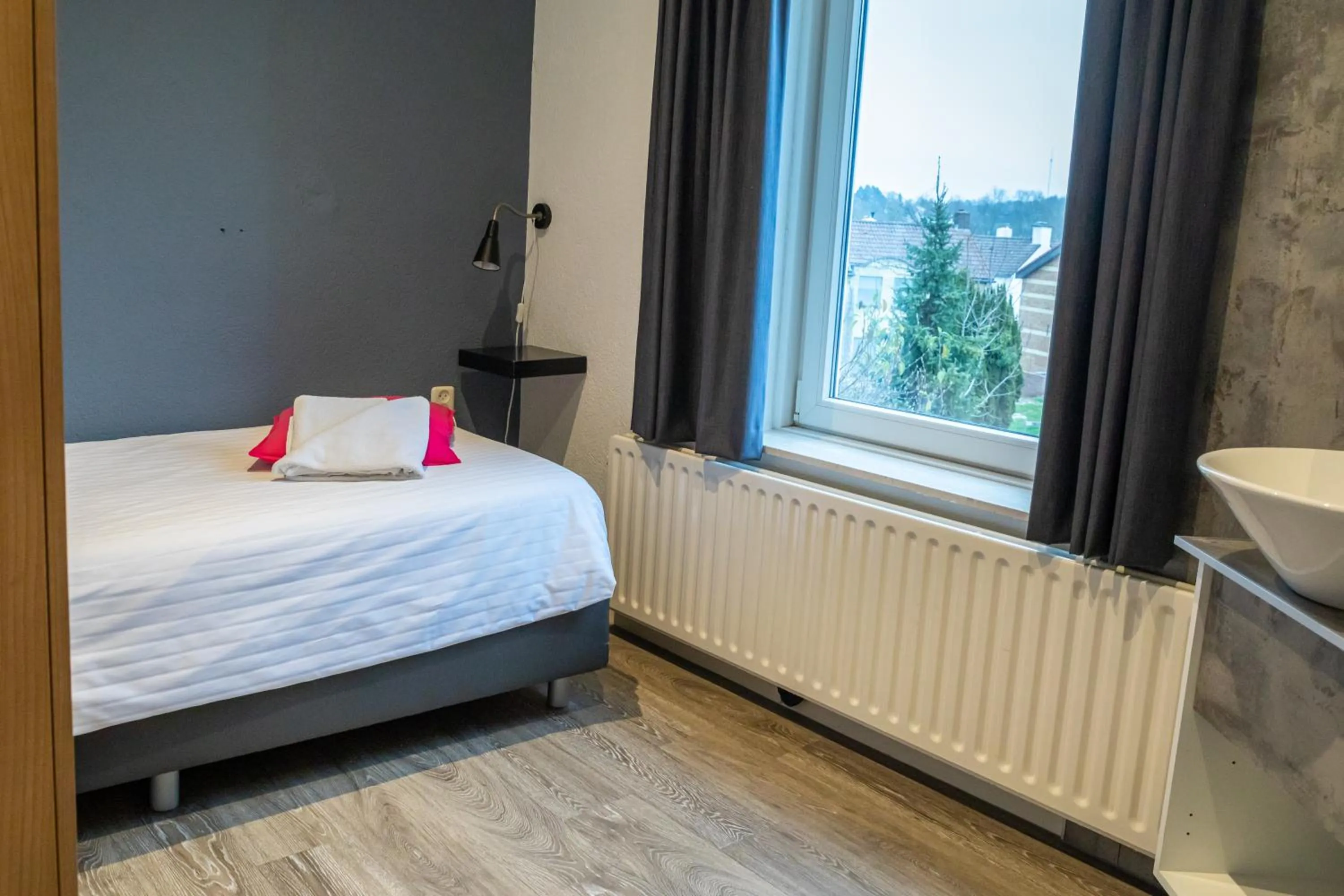 Photo of the whole room, Bed in Huis Ter Geul