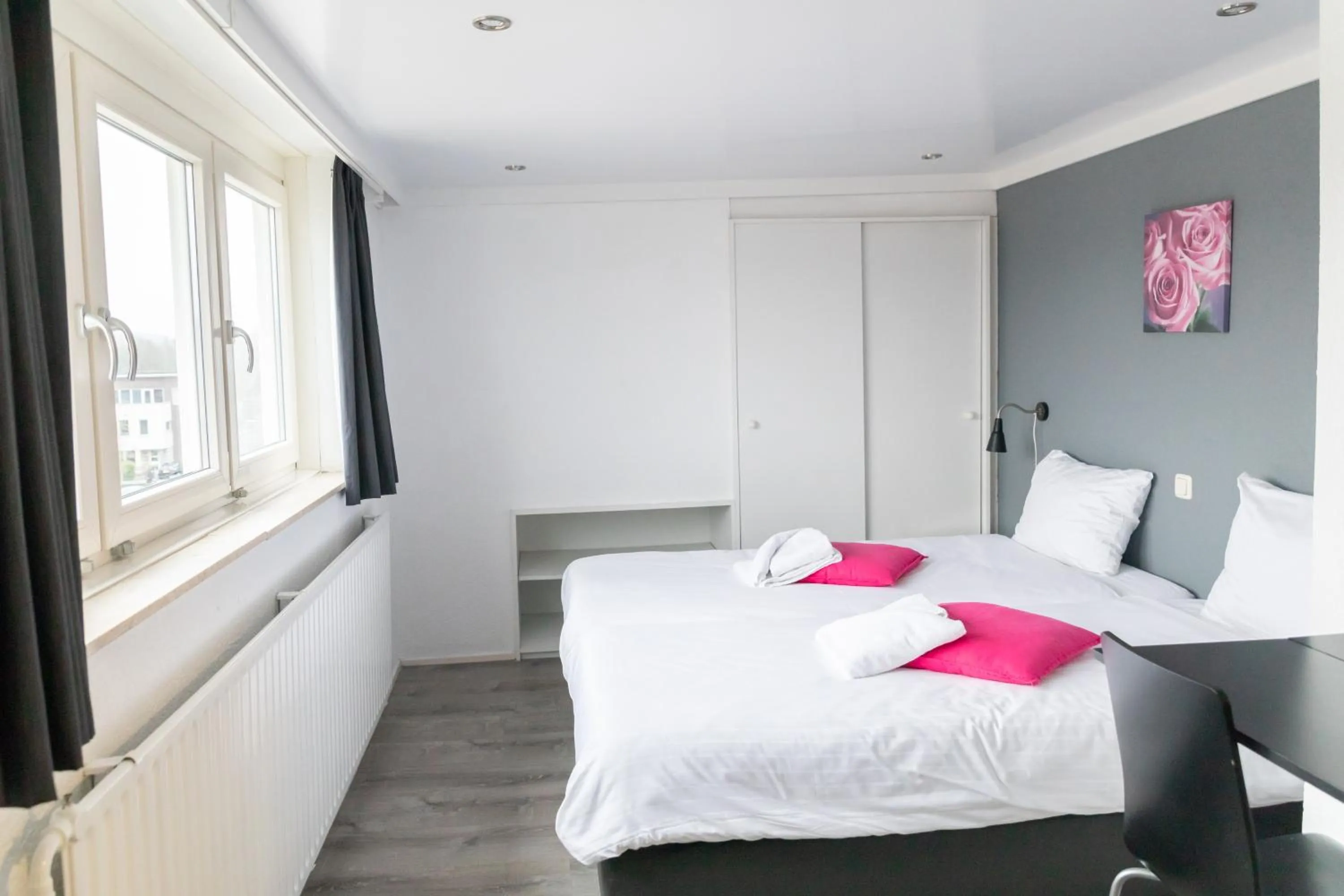 Photo of the whole room, Bed in Huis Ter Geul