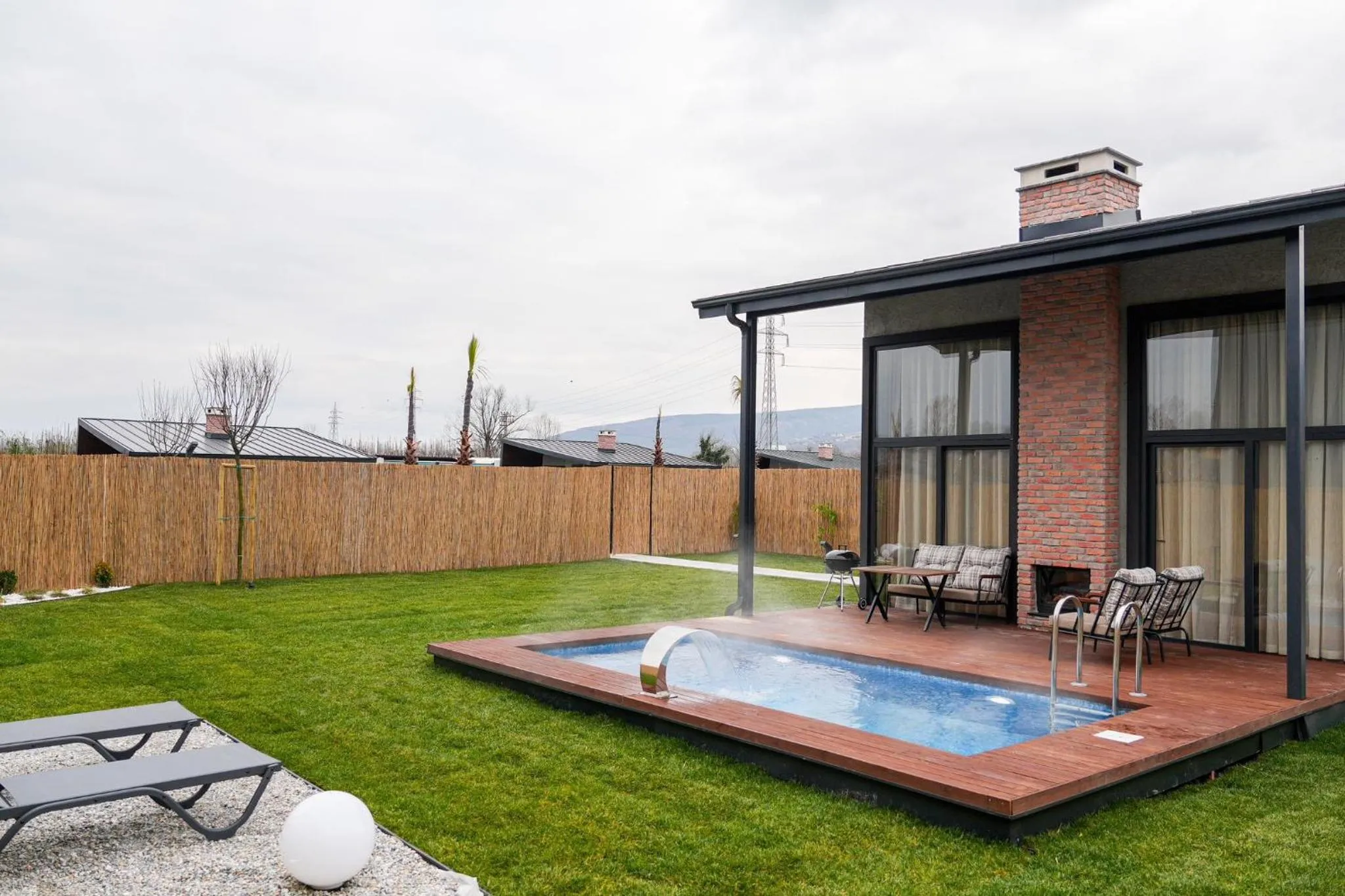 Vital Göl Sapanca Özel Havuzlu Bungalov & Villa