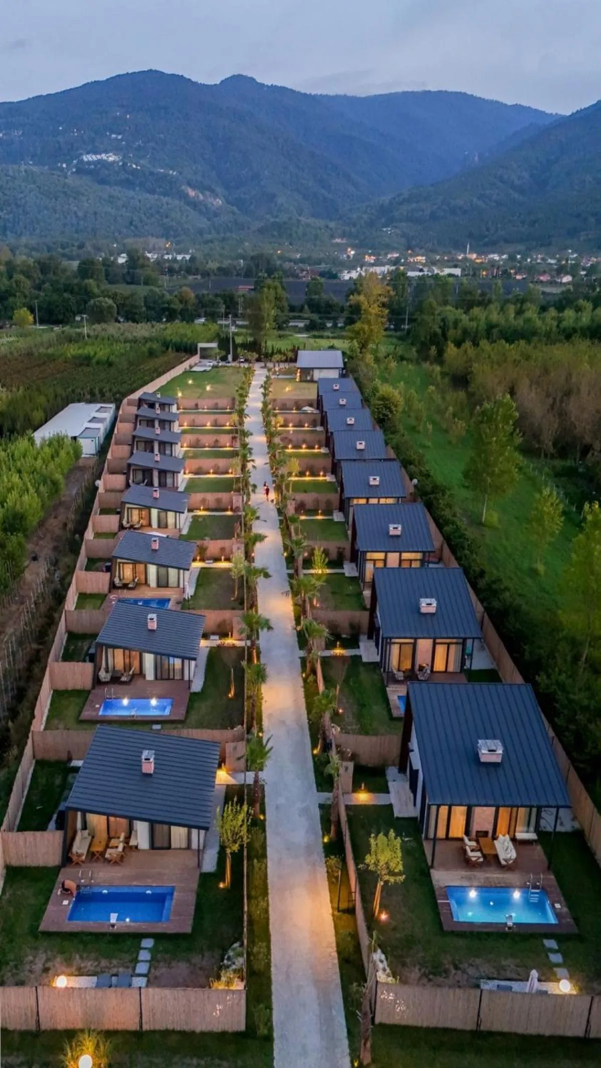 Property building in Vital Göl Sapanca Özel Havuzlu Bungalov & Villa