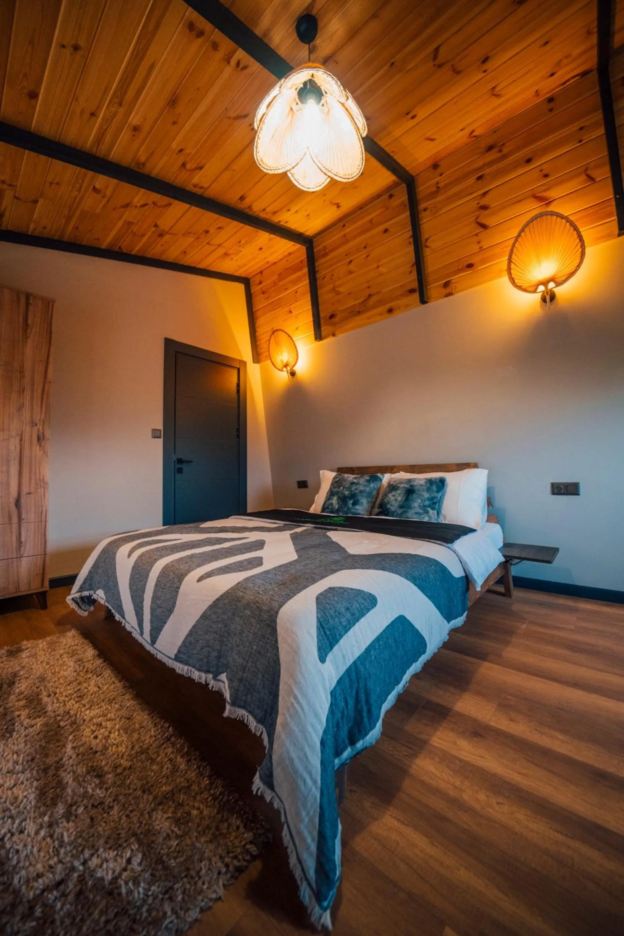 Bed in Vital Göl Sapanca Özel Havuzlu Bungalov & Villa