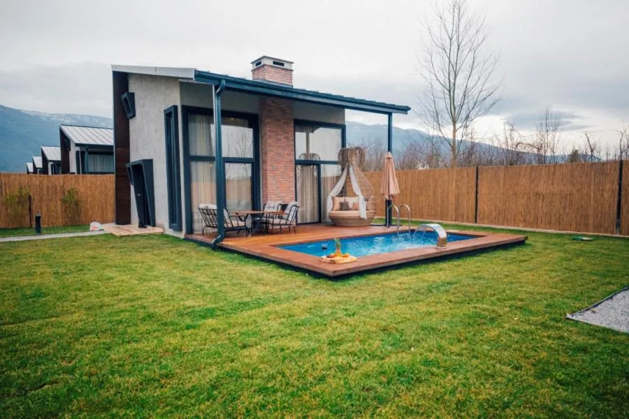 Vital Göl Sapanca Özel Havuzlu Bungalov & Villa