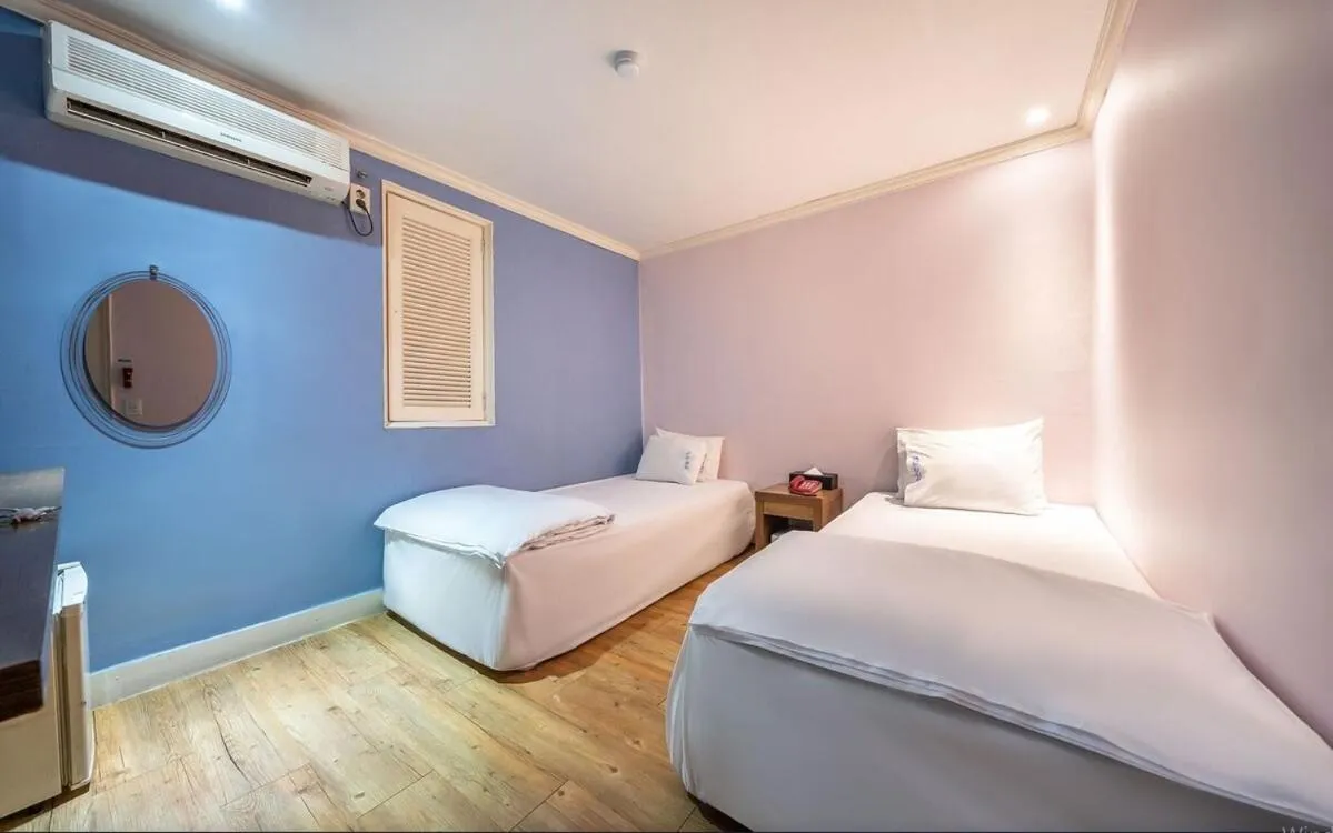 Sinchon Gaon Hostel