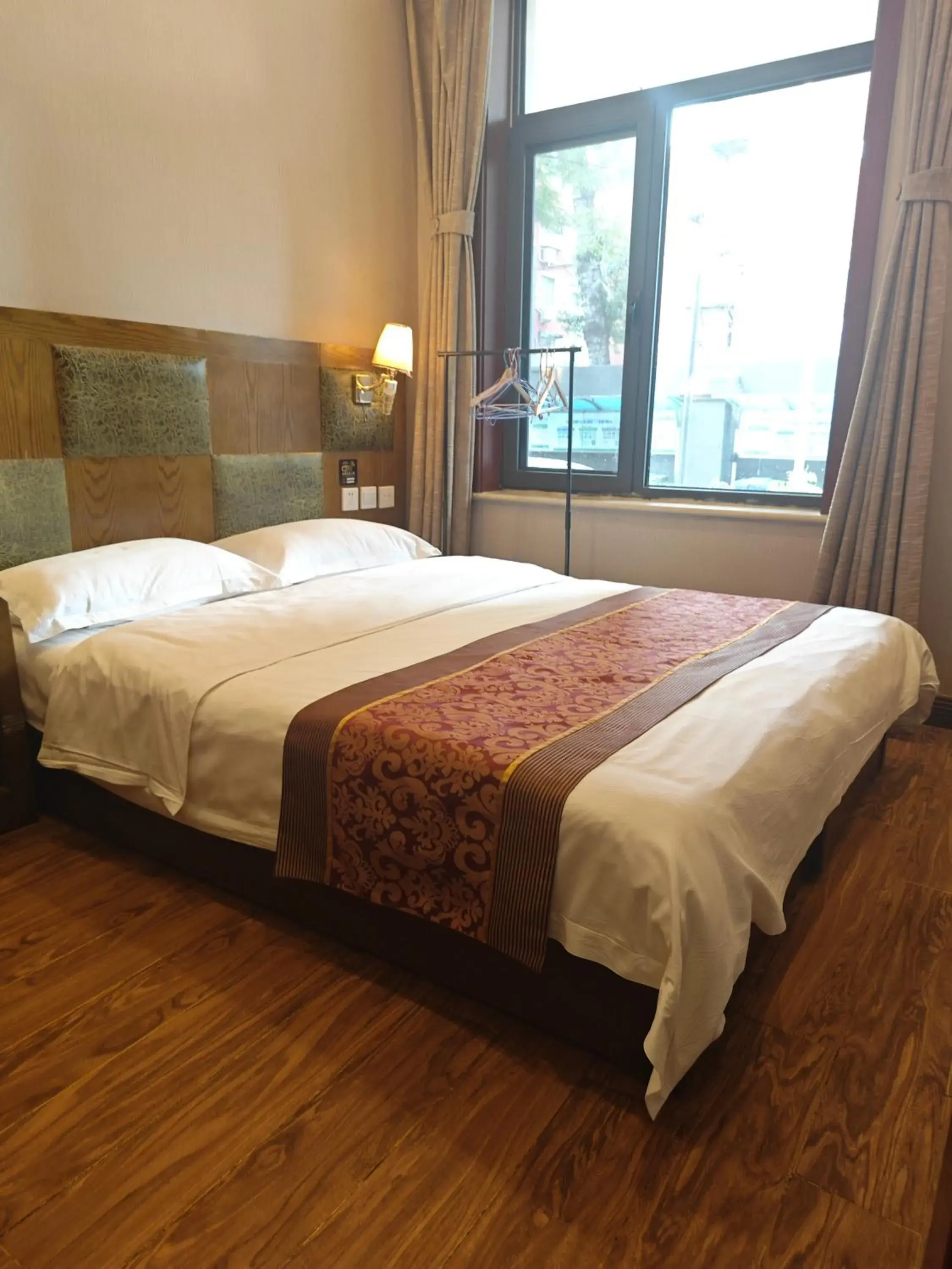 Standard Queen Room in Beijing Huiqing Garden Bussiness Hotel Standard Queen Room in Beijing Huiqing Garden Bussiness Hotel