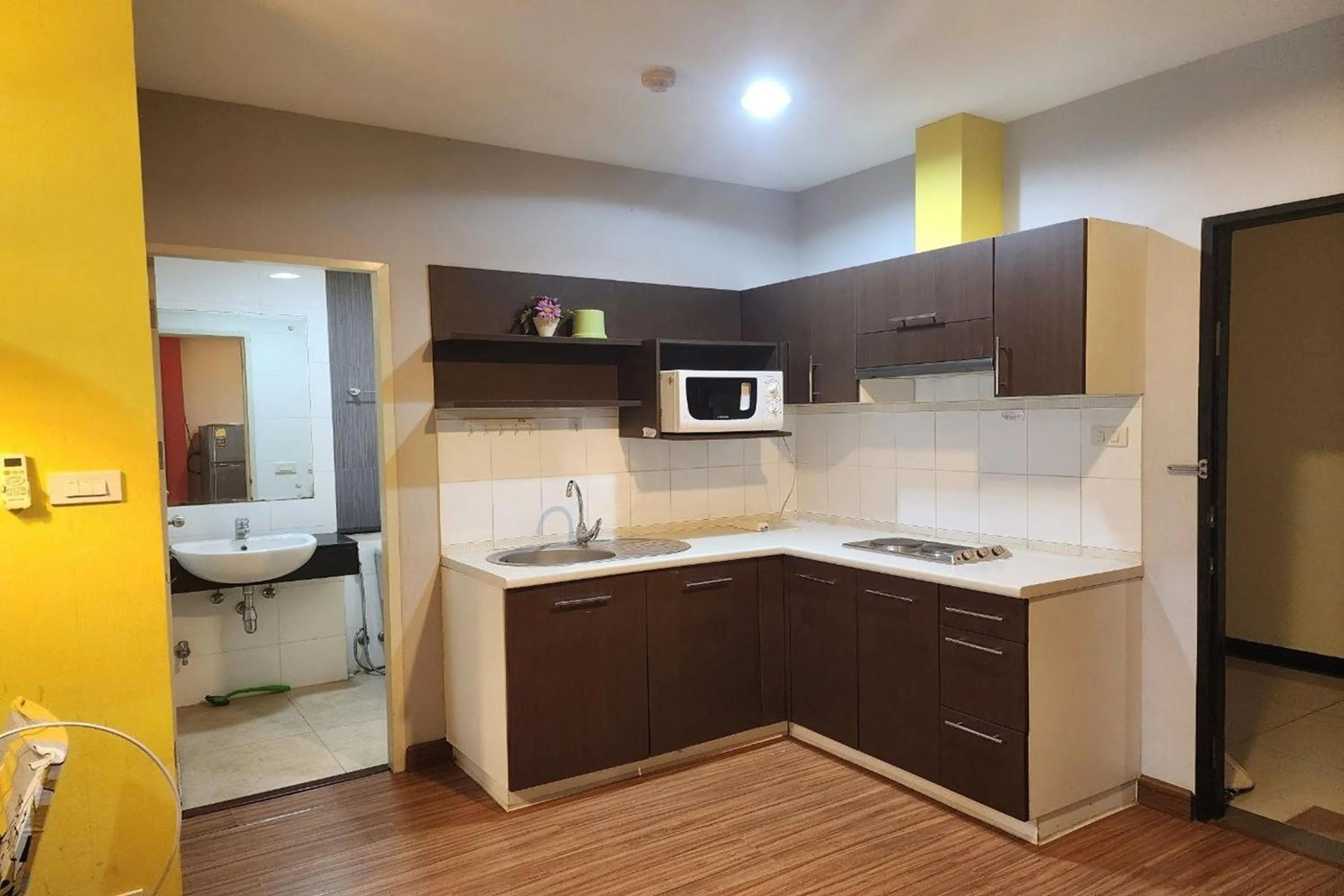 Kitchen or kitchenette in Landmark Patong Hotel