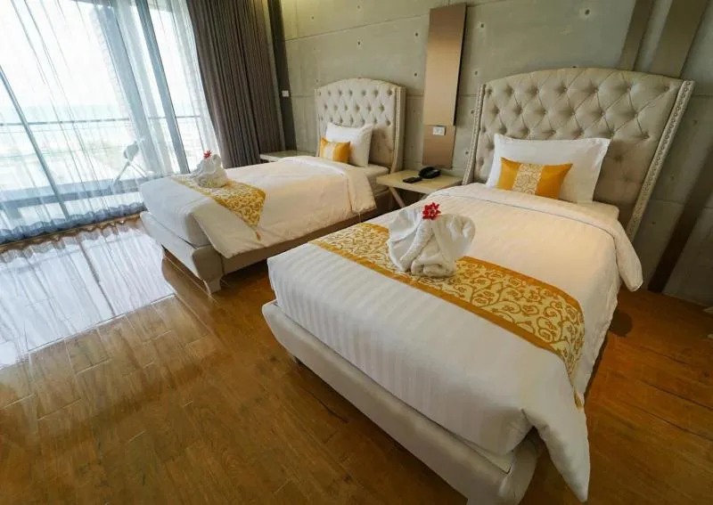 Bed in Serene Phla Resort and Restaurant