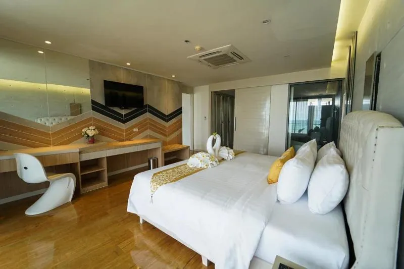 Bed in Serene Phla Resort and Restaurant