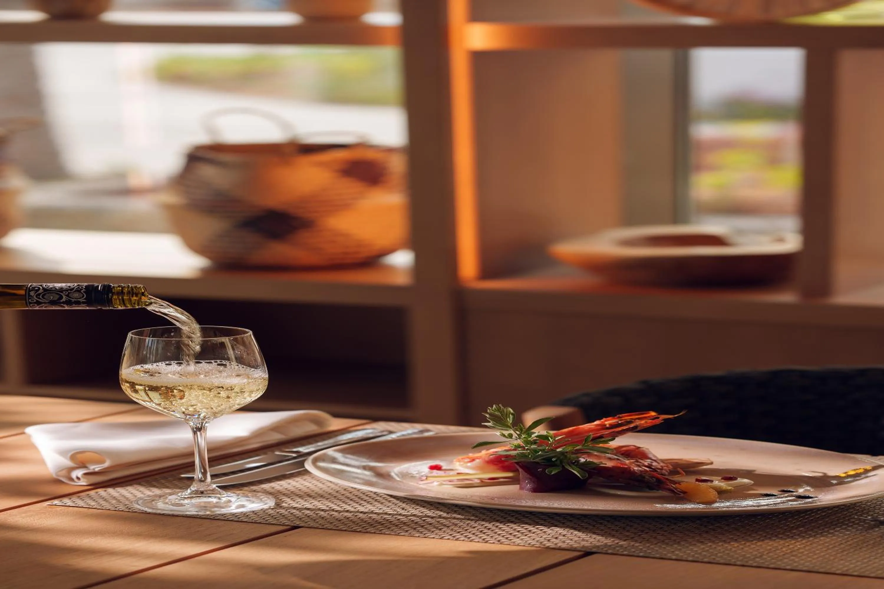 Restaurant/places to eat in Naama Beach Villas & Spa