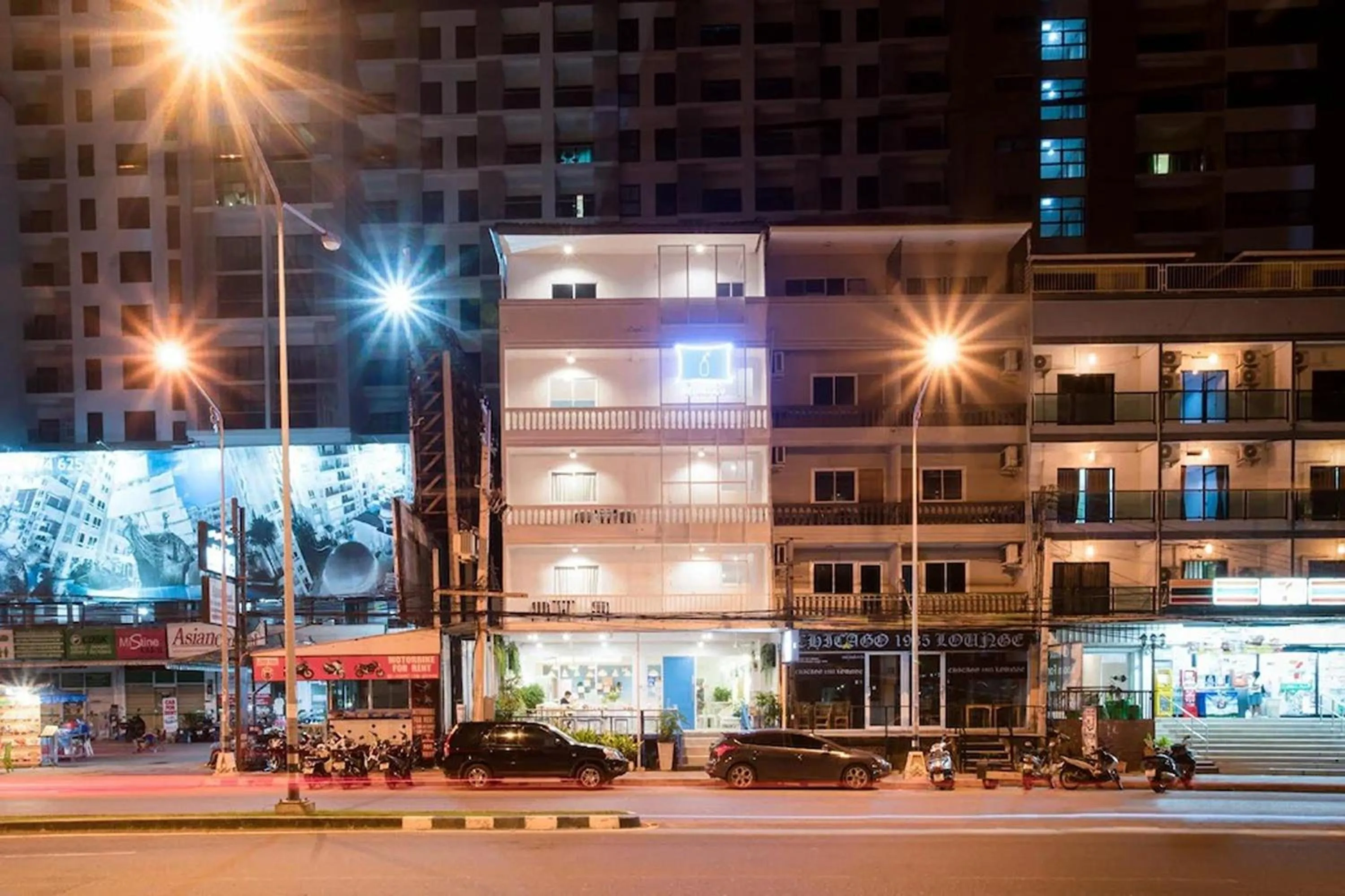 Property building in ME U Hostel Pattaya