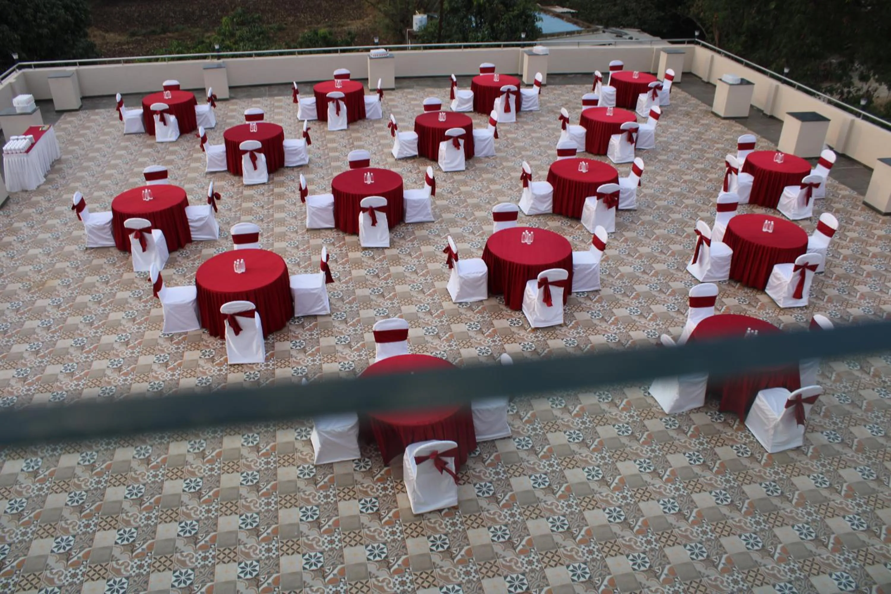 Balcony/Terrace in Mango Leaf Lake Resort