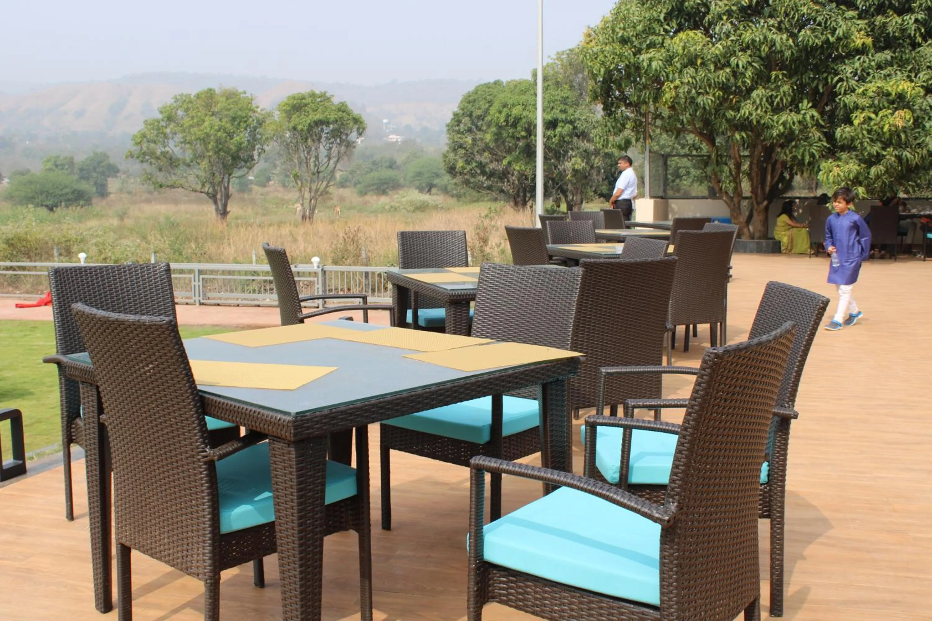 Breakfast in Mango Leaf Lake Resort