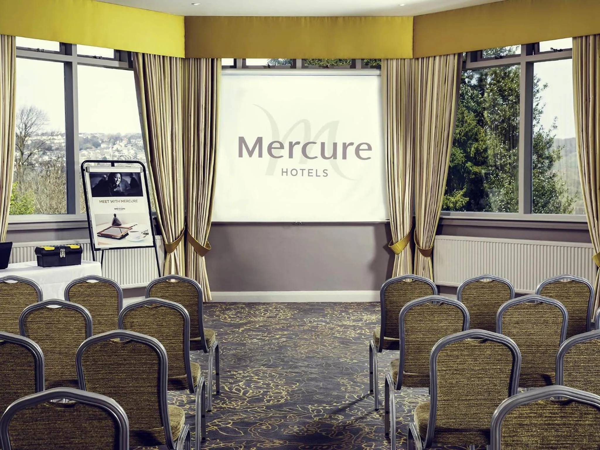 Meeting/conference room in Mercure Bradford, Bankfield Hotel