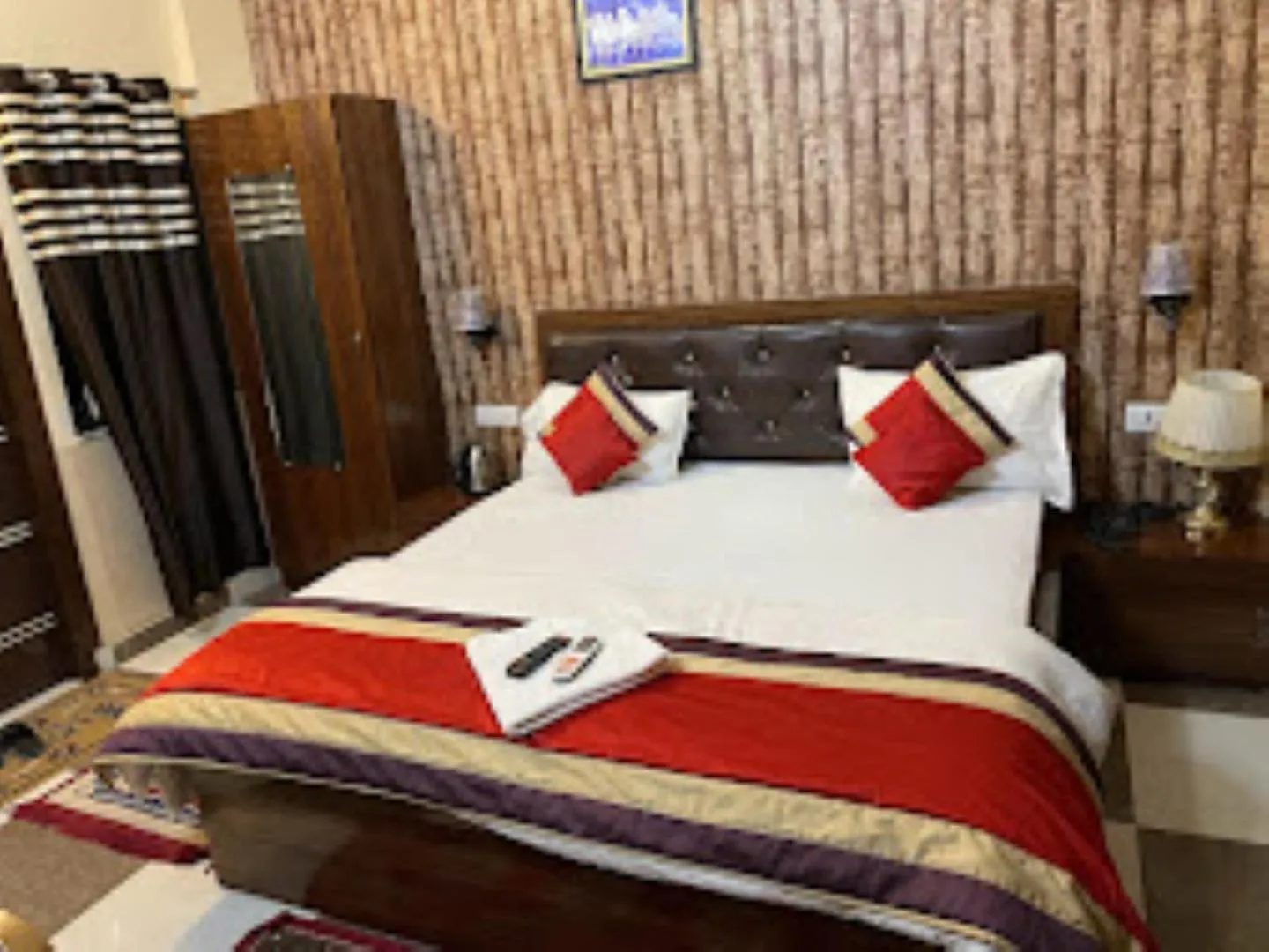 Bed in Hotel Kings Banaras , Varanasi
