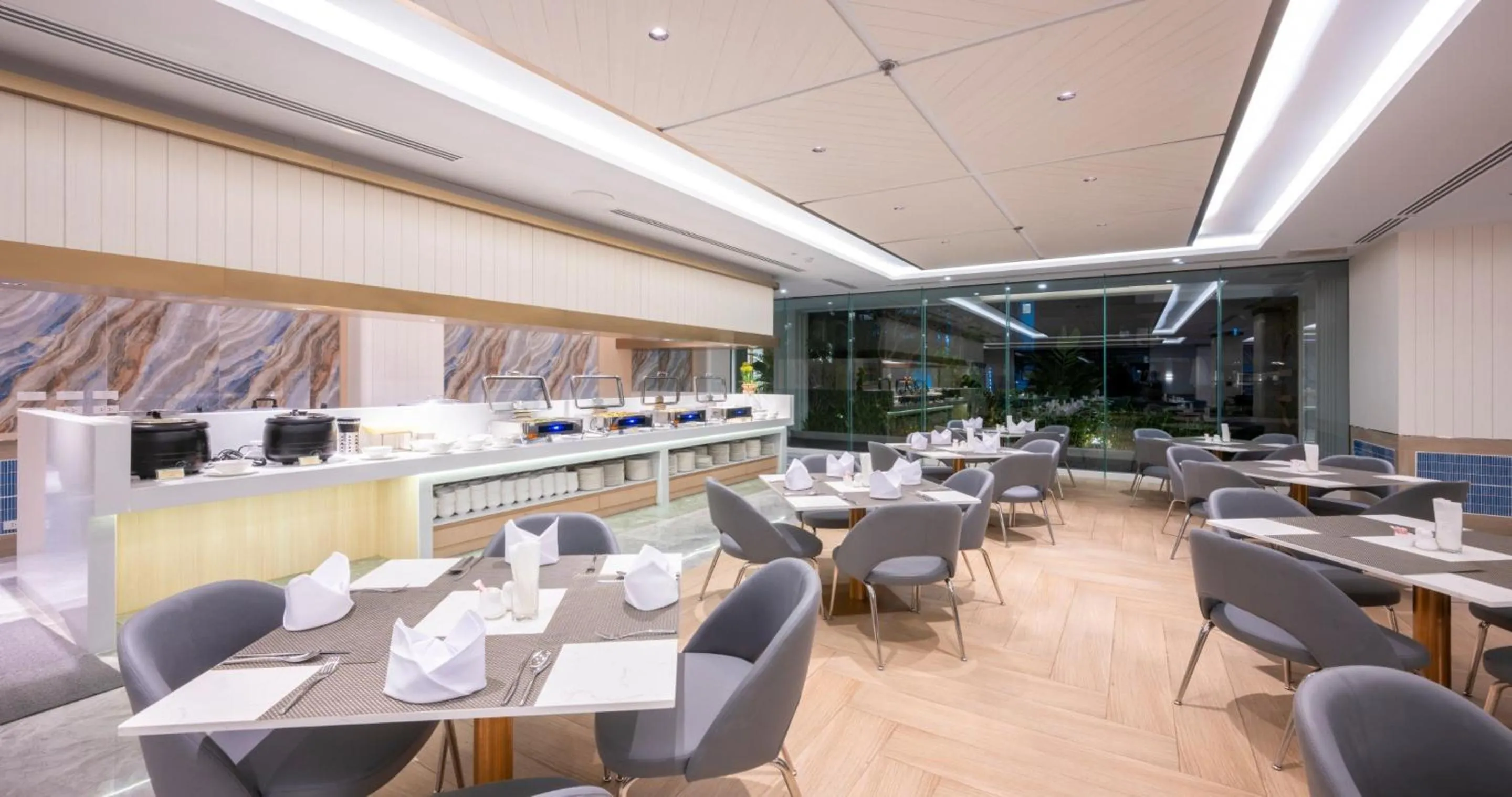 Restaurant/places to eat in Wyndham Jomtien Pattaya