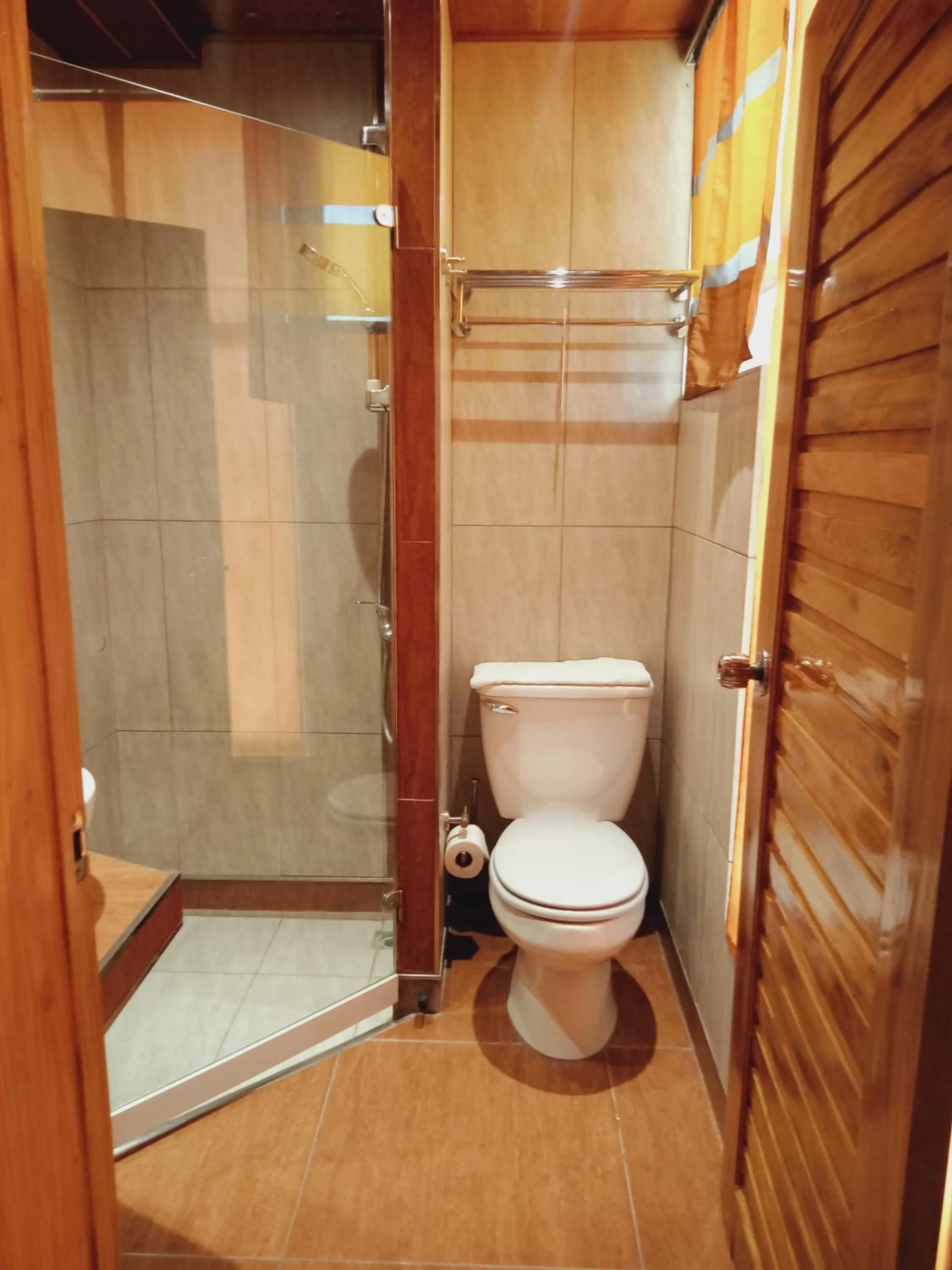 Shower in CITI HOTEL