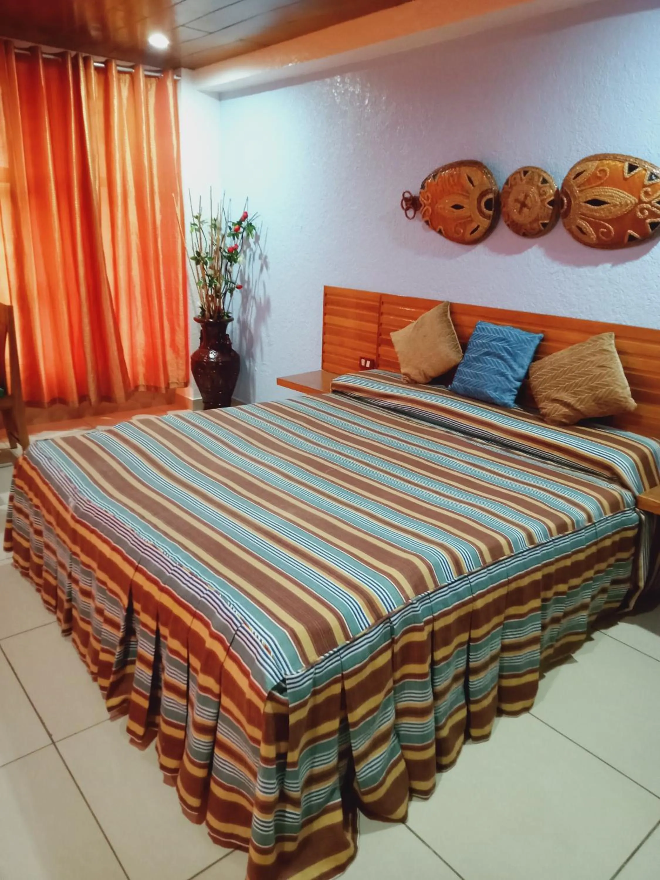 Property building, Bed in CITI HOTEL