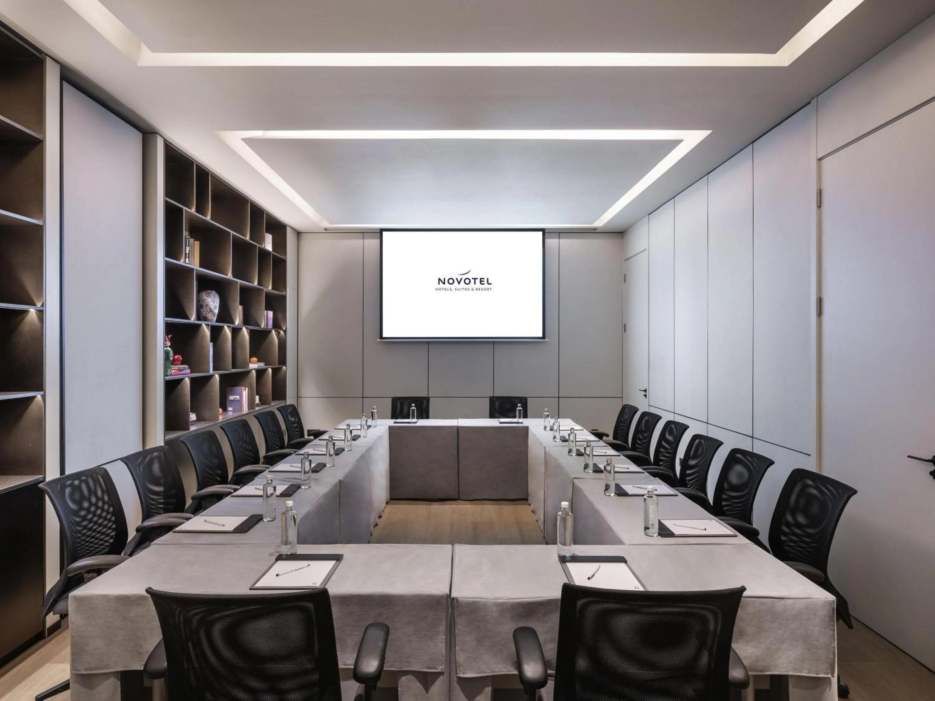 Meeting/conference room in Novotel Shanghai JingAn