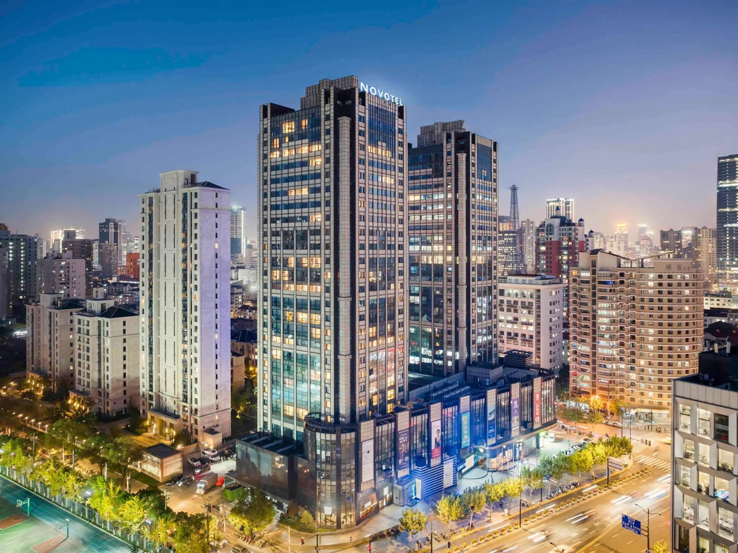 Property building in DoubleTree by Hilton Shanghai Jing'an