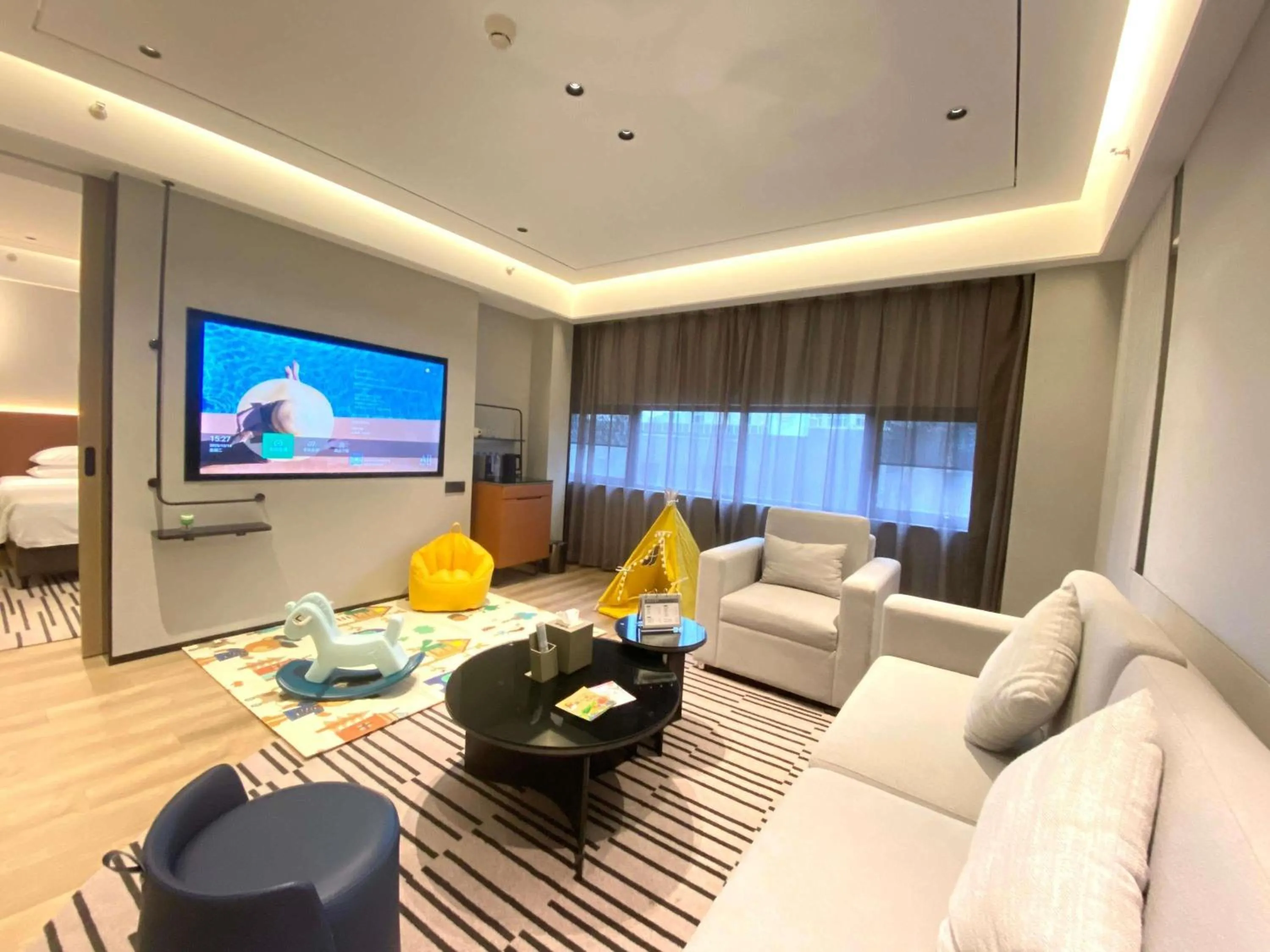 Bedroom in Novotel Nantong Center