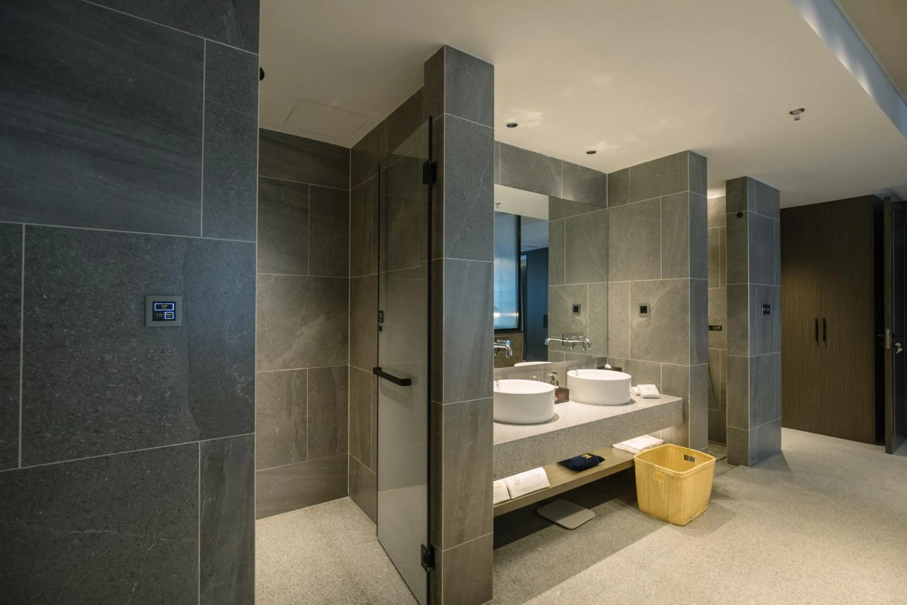 Novotel Nantong Center