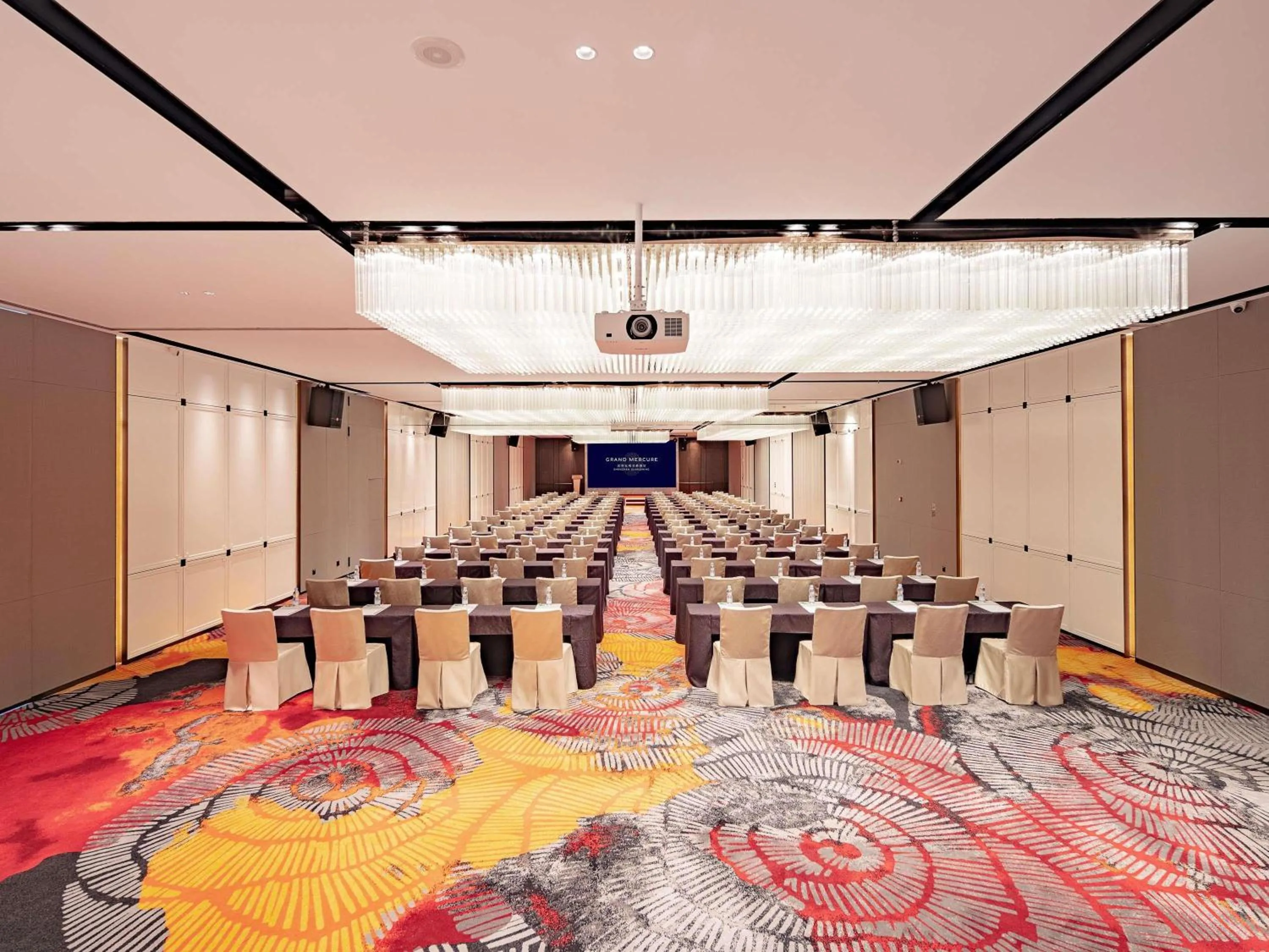 Meeting/conference room in Grand Mercure Shenzhen Guangming