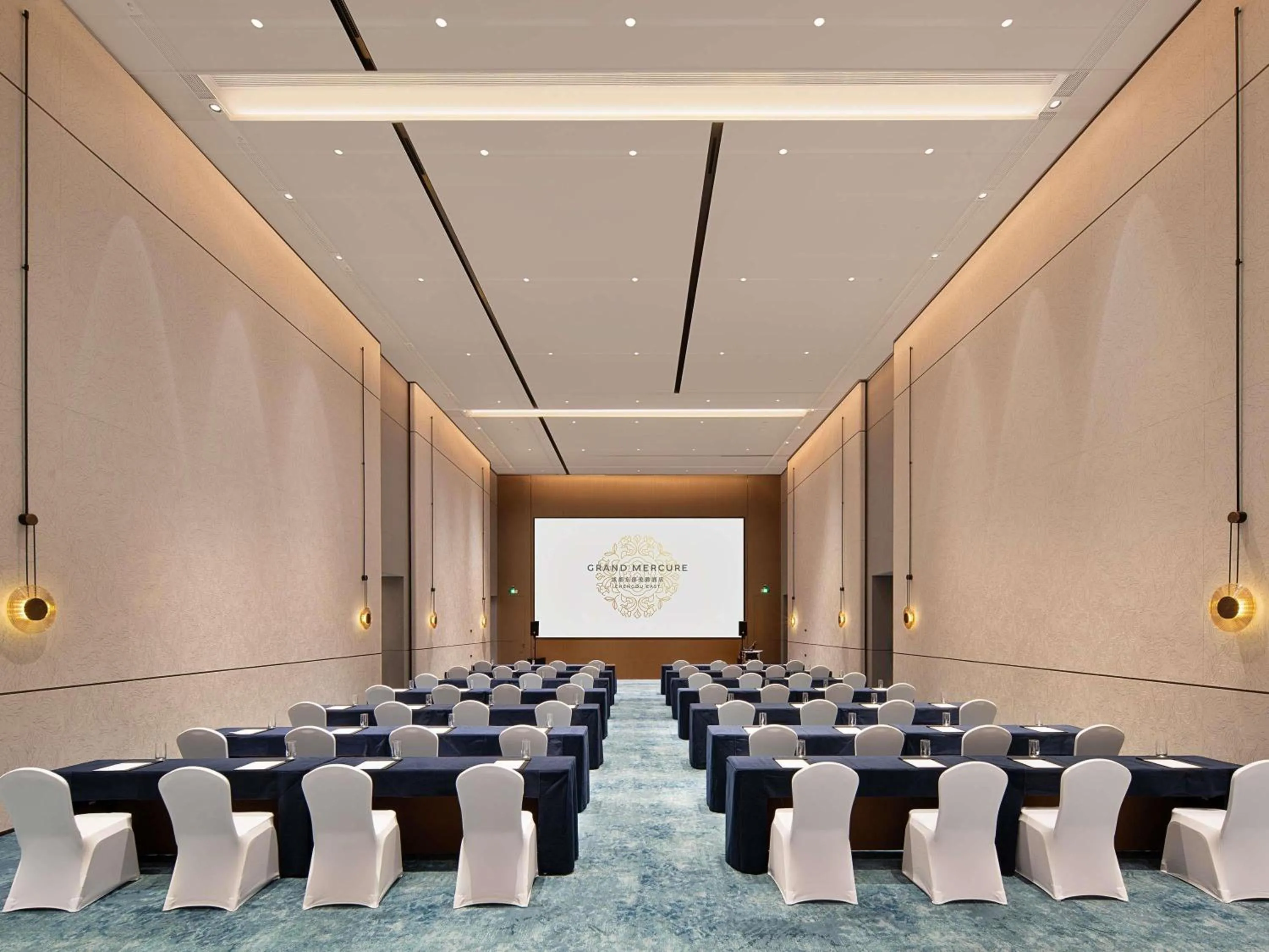 Meeting/conference room in Grand Mercure Chengdu East