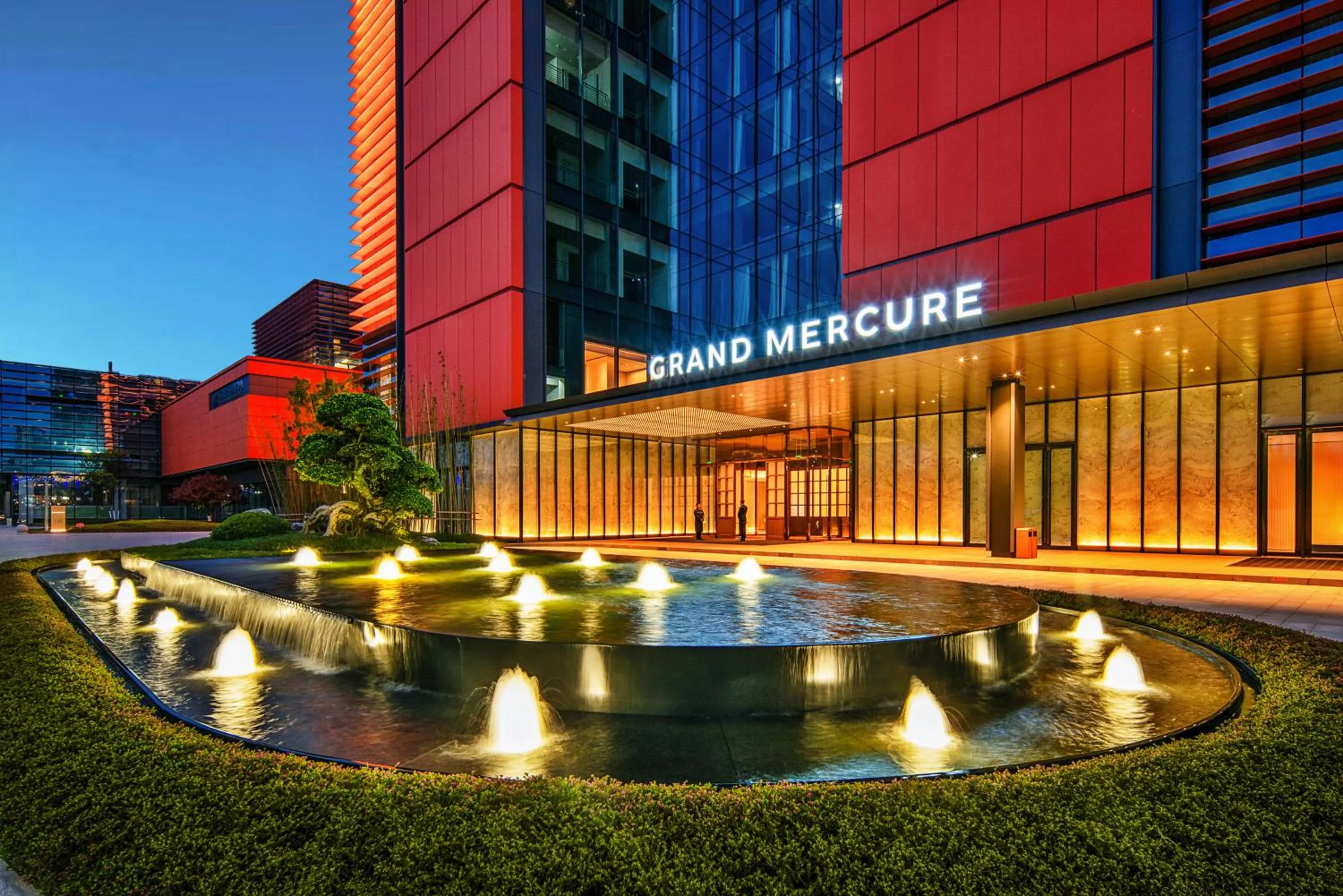 Property building in Grand Mercure Chengdu East