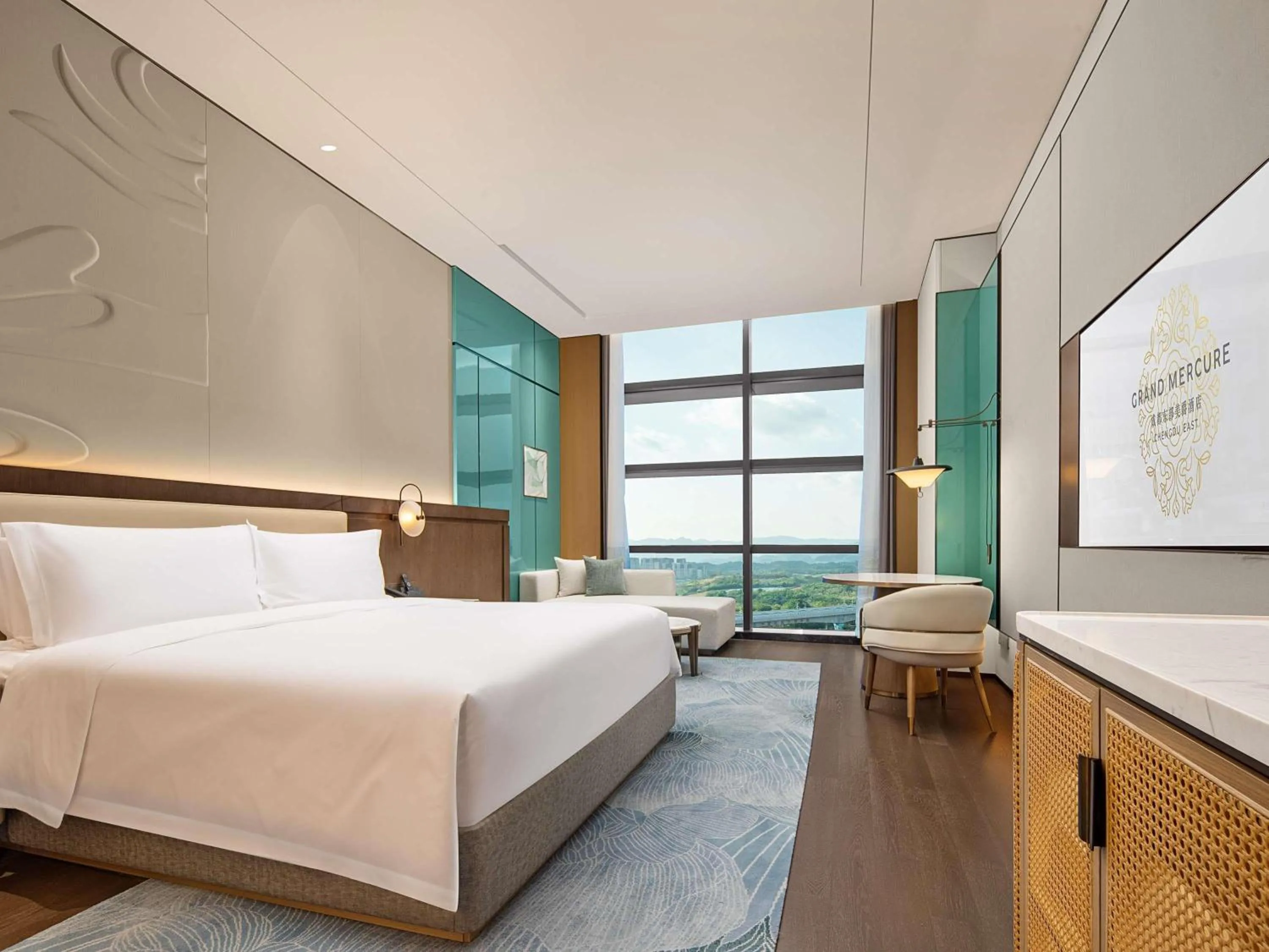 Bedroom, Bed in Grand Mercure Chengdu East