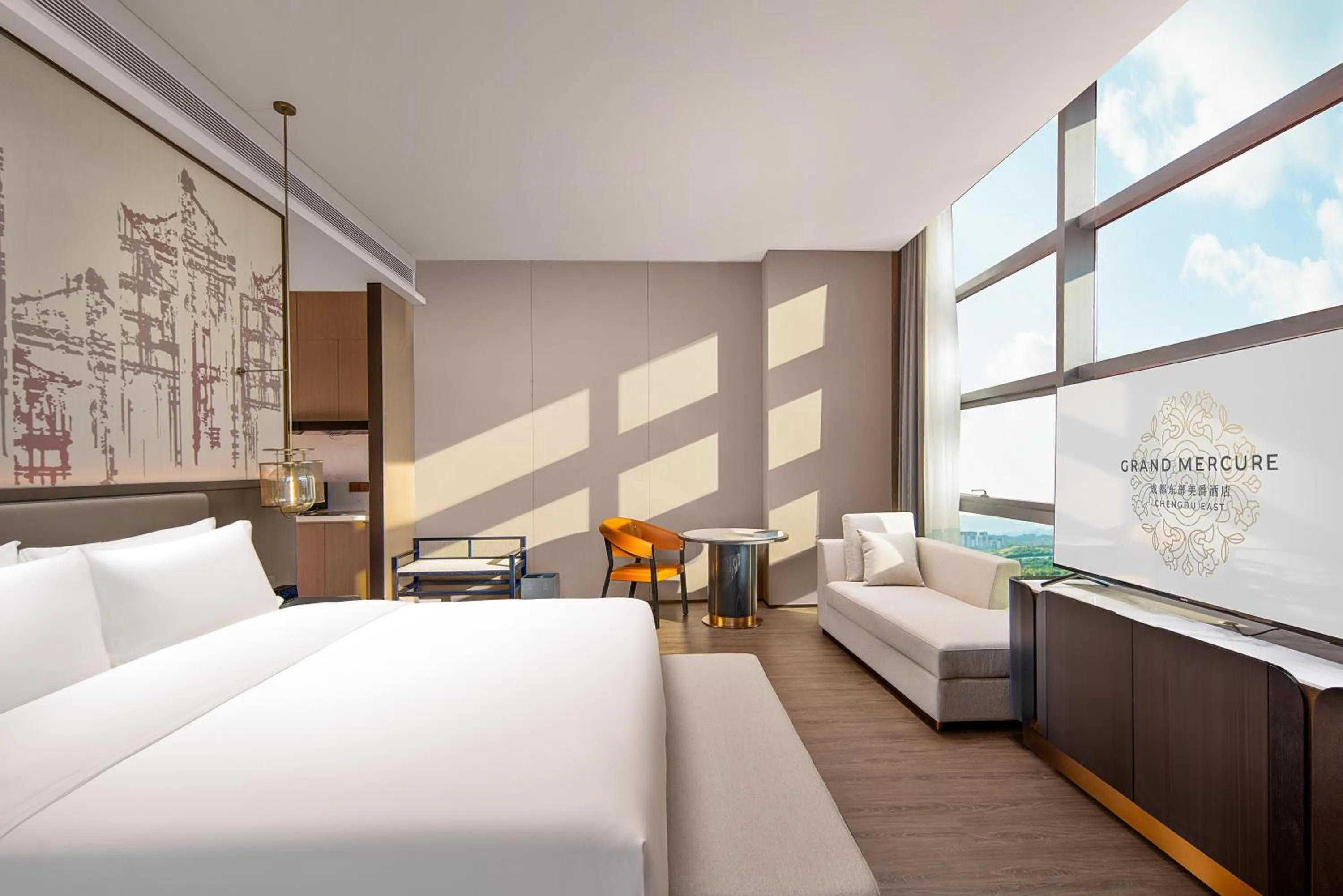 Bedroom, Bed in Grand Mercure Chengdu East