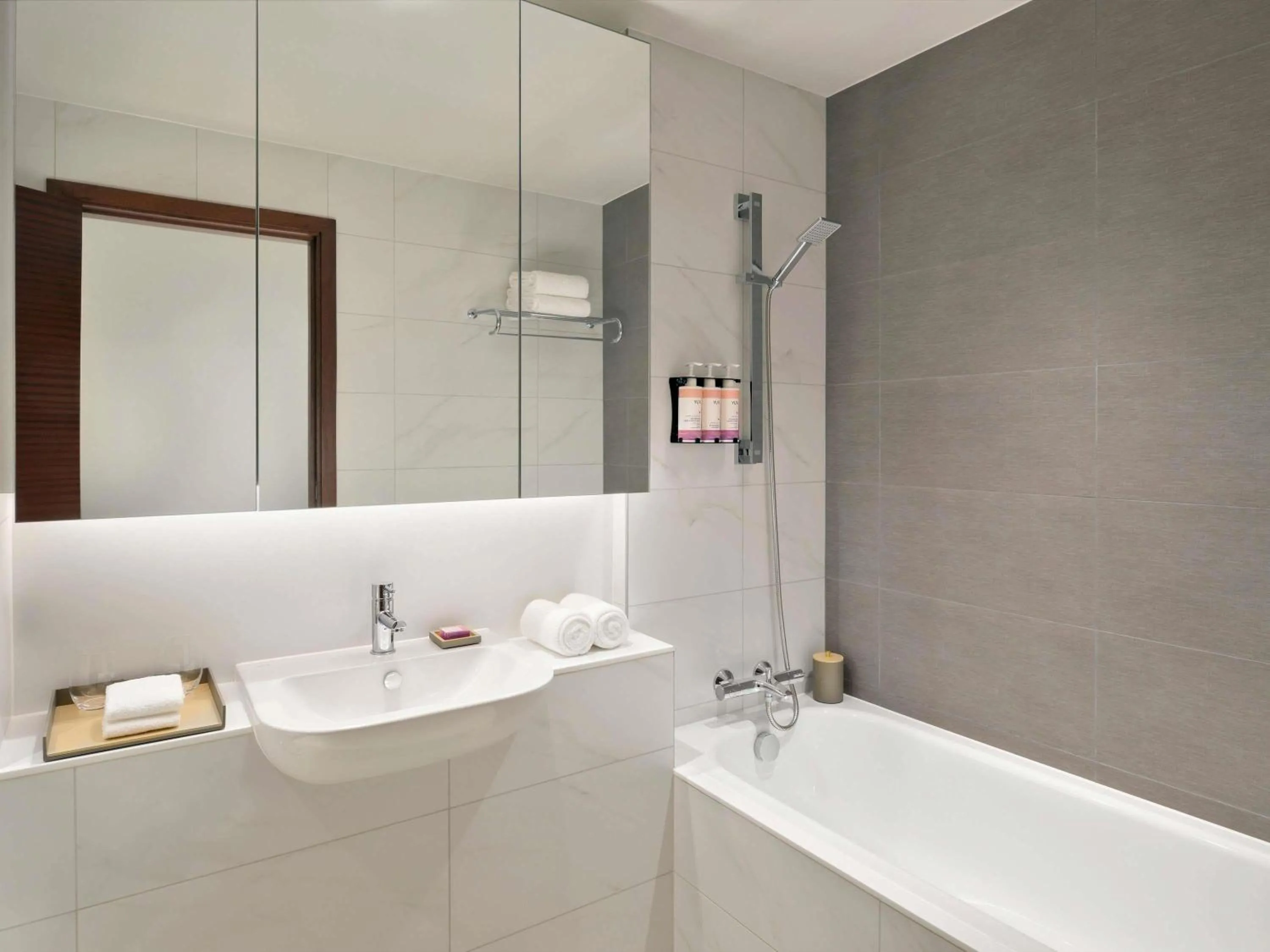 Bedroom in Mövenpick Hotel & Apartments Ghala Muscat