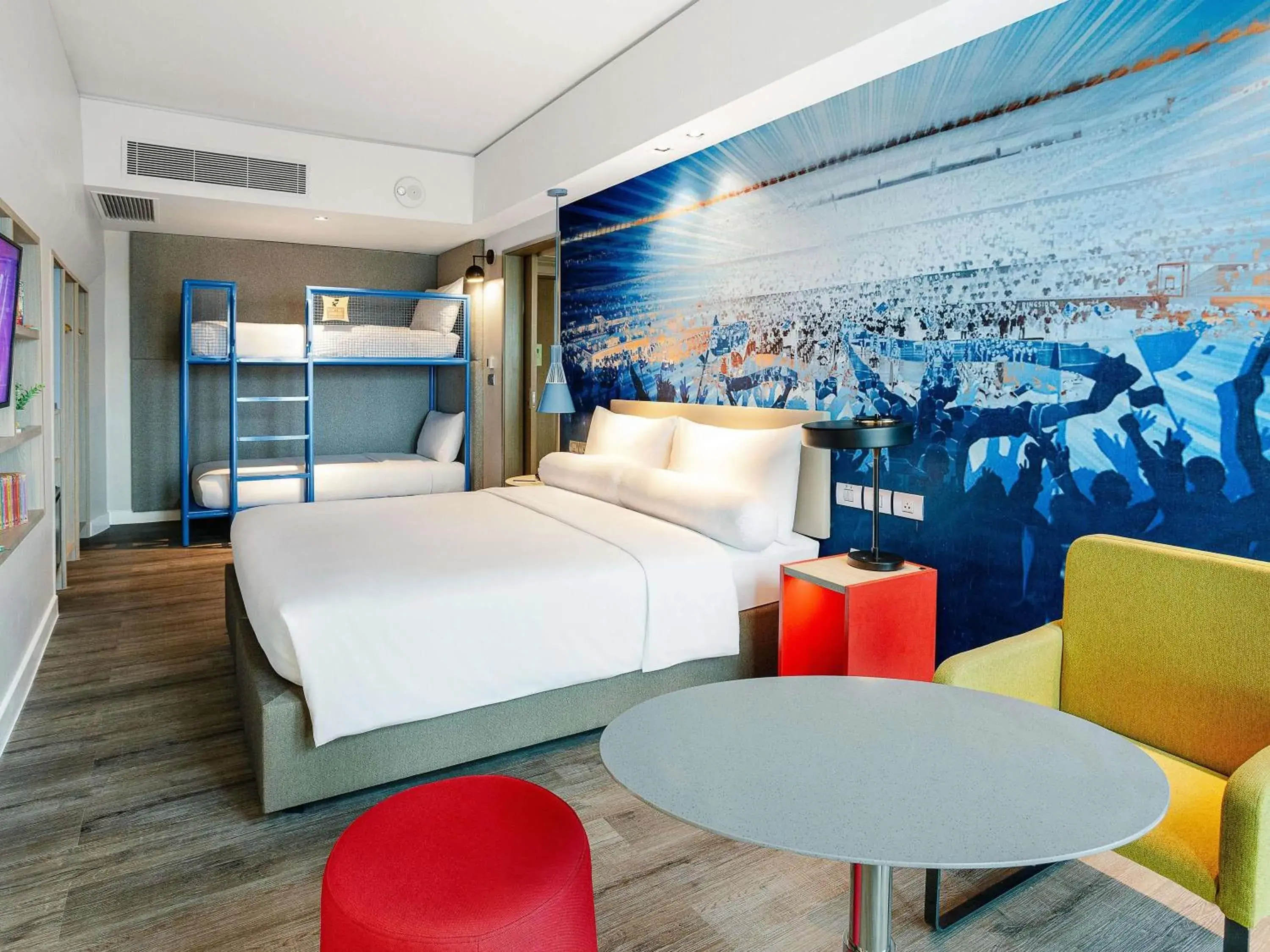 Family Room in ibis Styles Manila Araneta City Family Room in ibis Styles Manila Araneta City