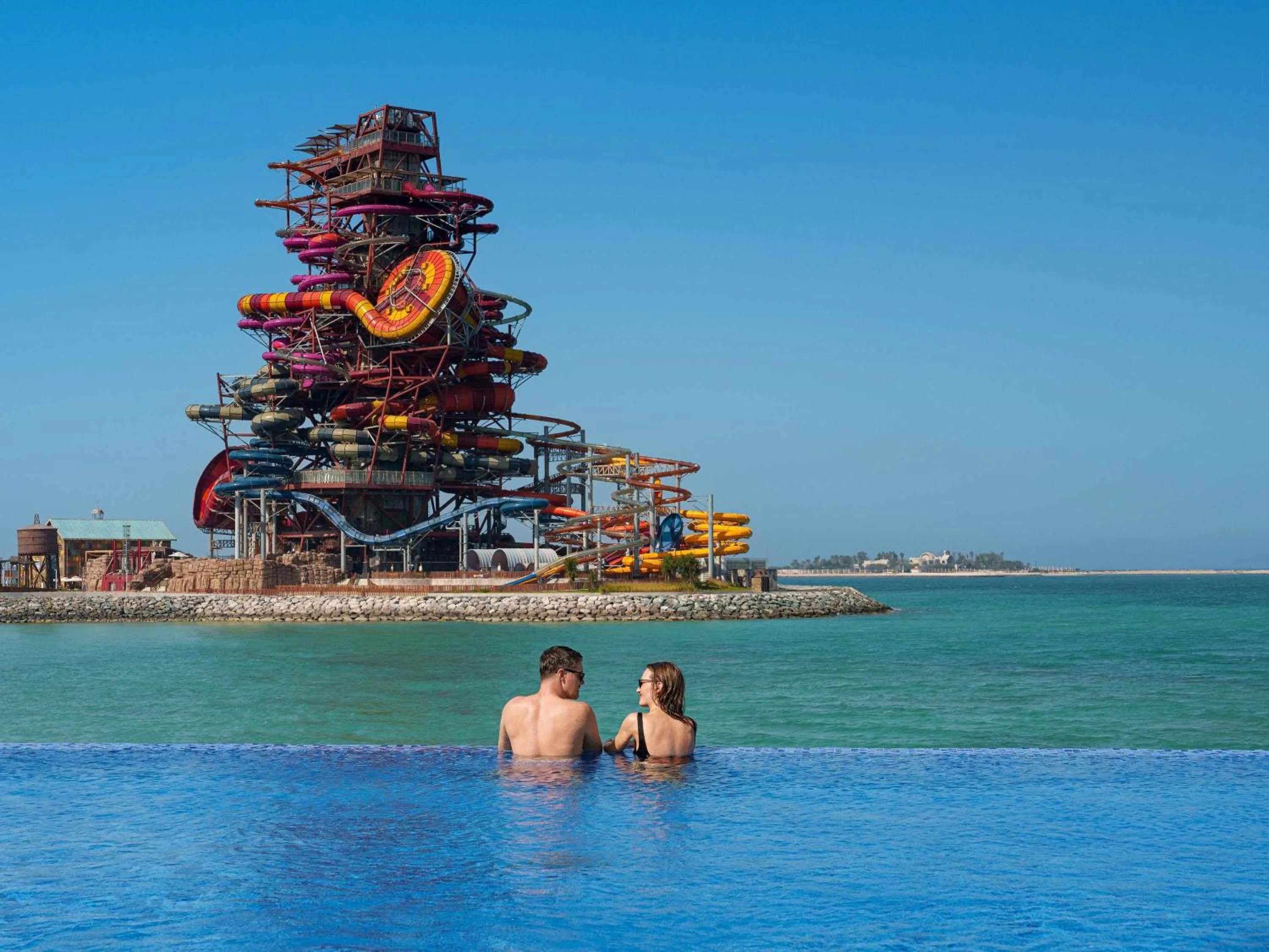 Lounge or bar in Rixos Premium Qetaifan Island North