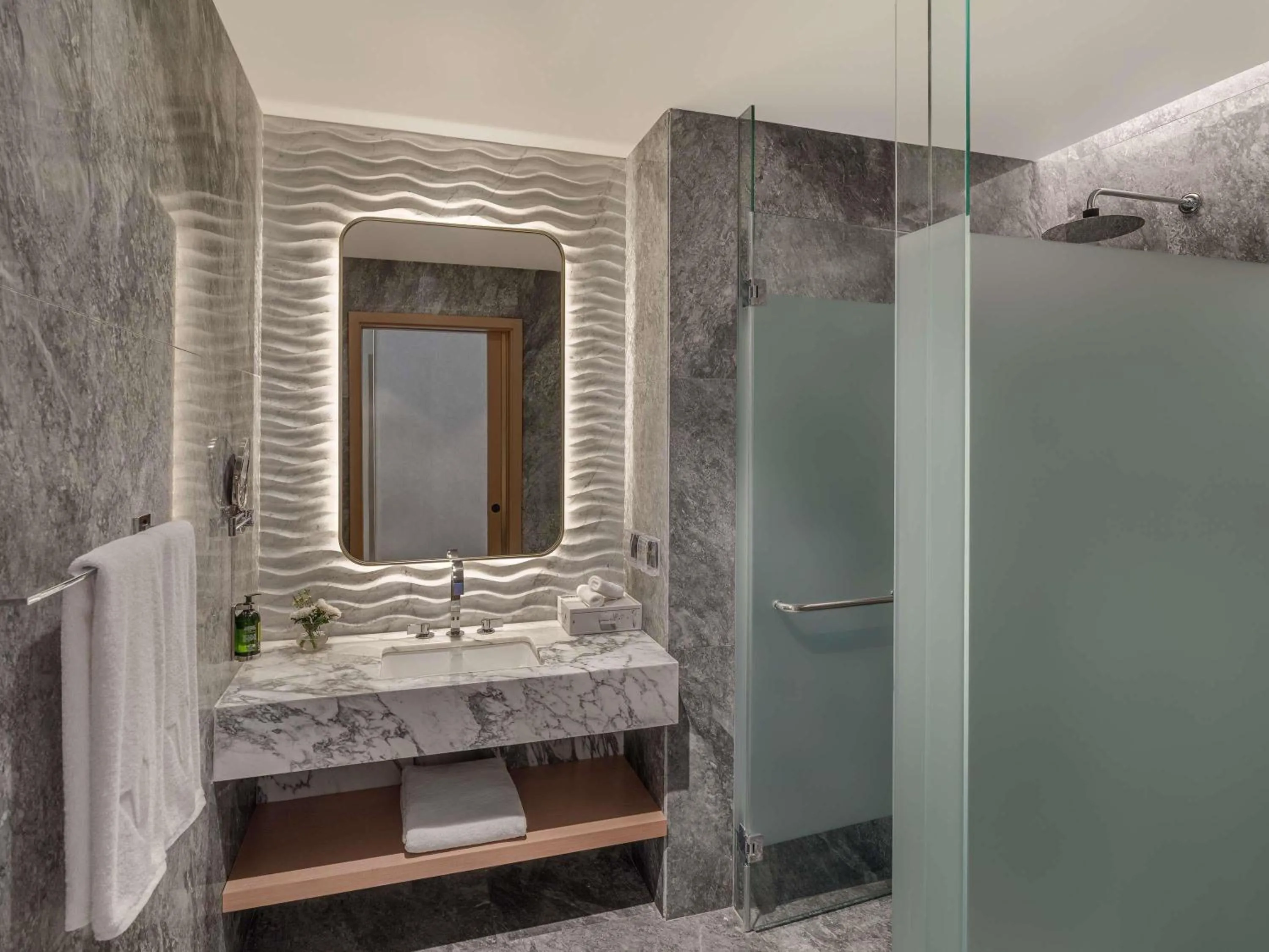 Bedroom in Rixos Premium Qetaifan Island North