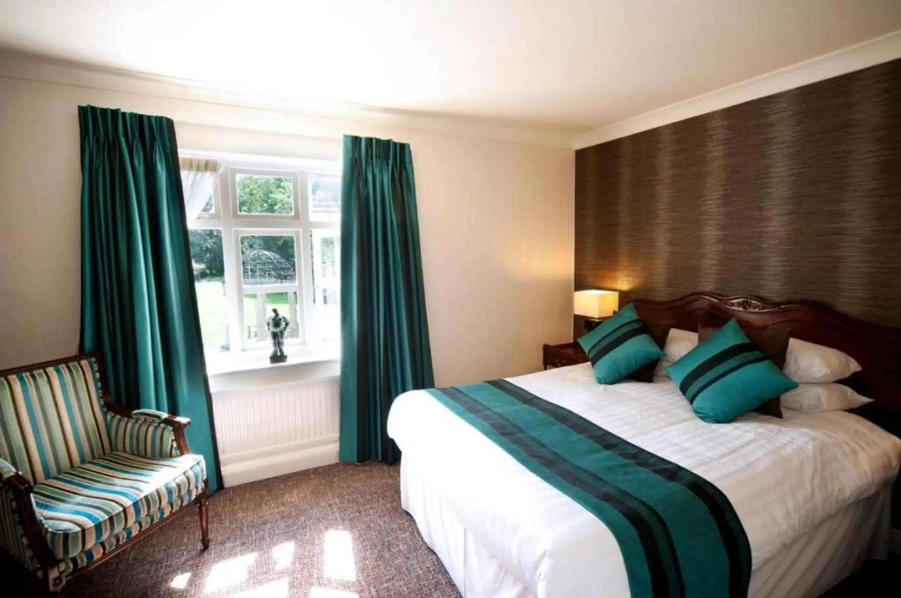 Executive Double Room in Wrexham Llyndir Hotel by Belvilla Executive Double Room in Wrexham Llyndir Hotel by Belvilla