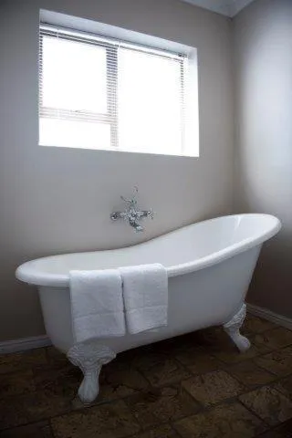 Bathroom in Osler Place Self-Catering