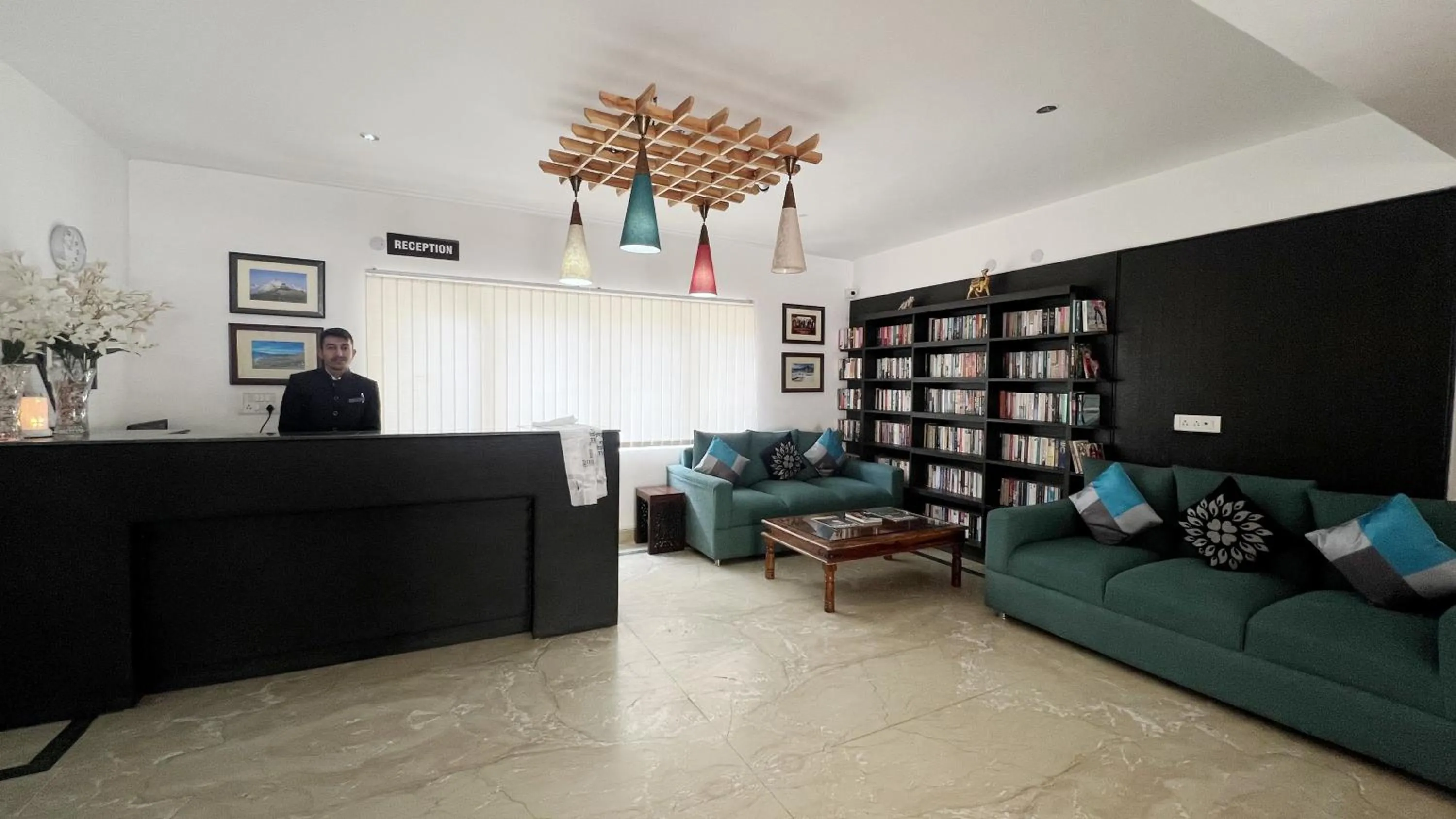 Library in Gomang Boutique Hotel