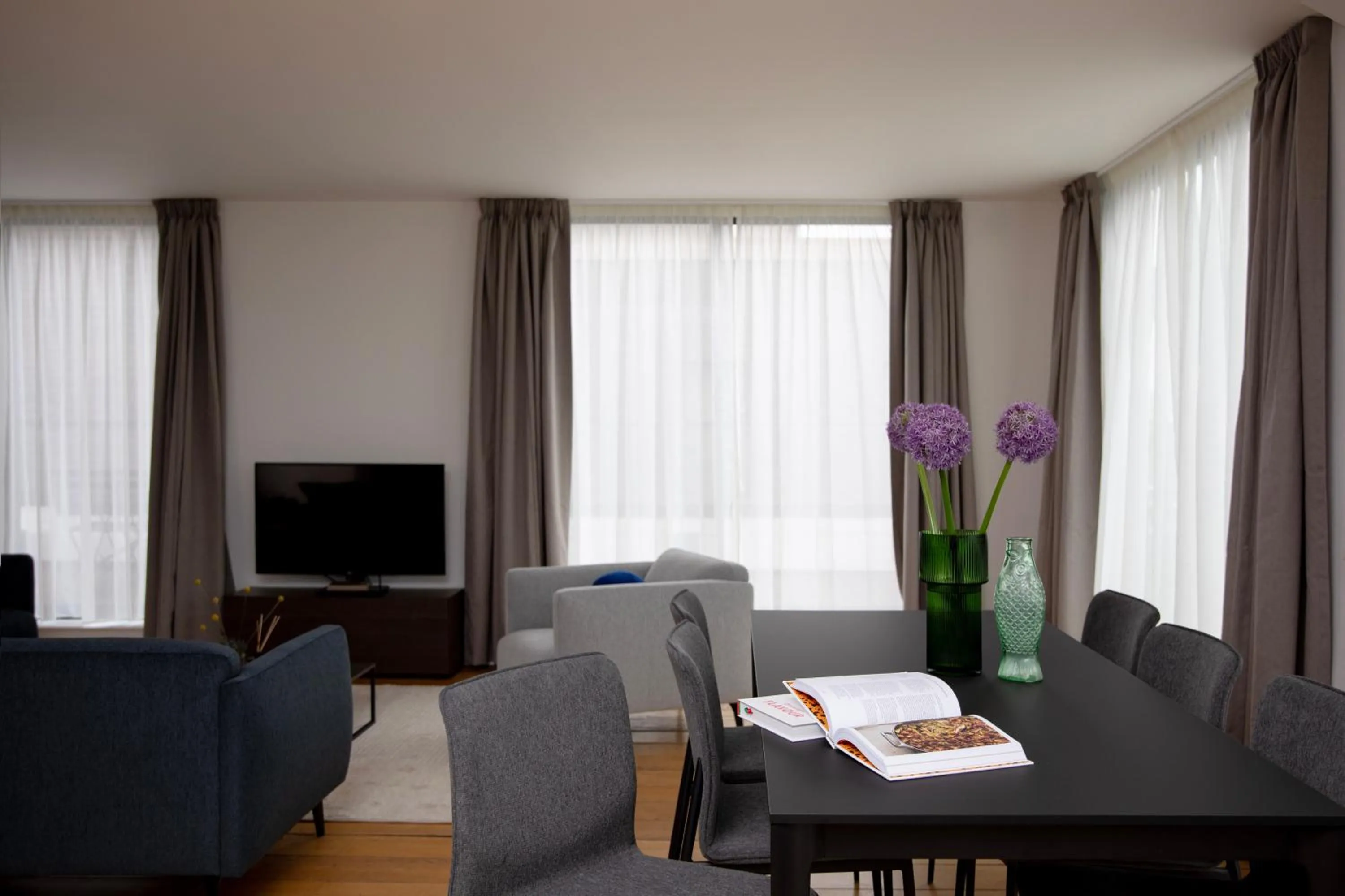 Living room in Bob W London Tower Hill - Residences