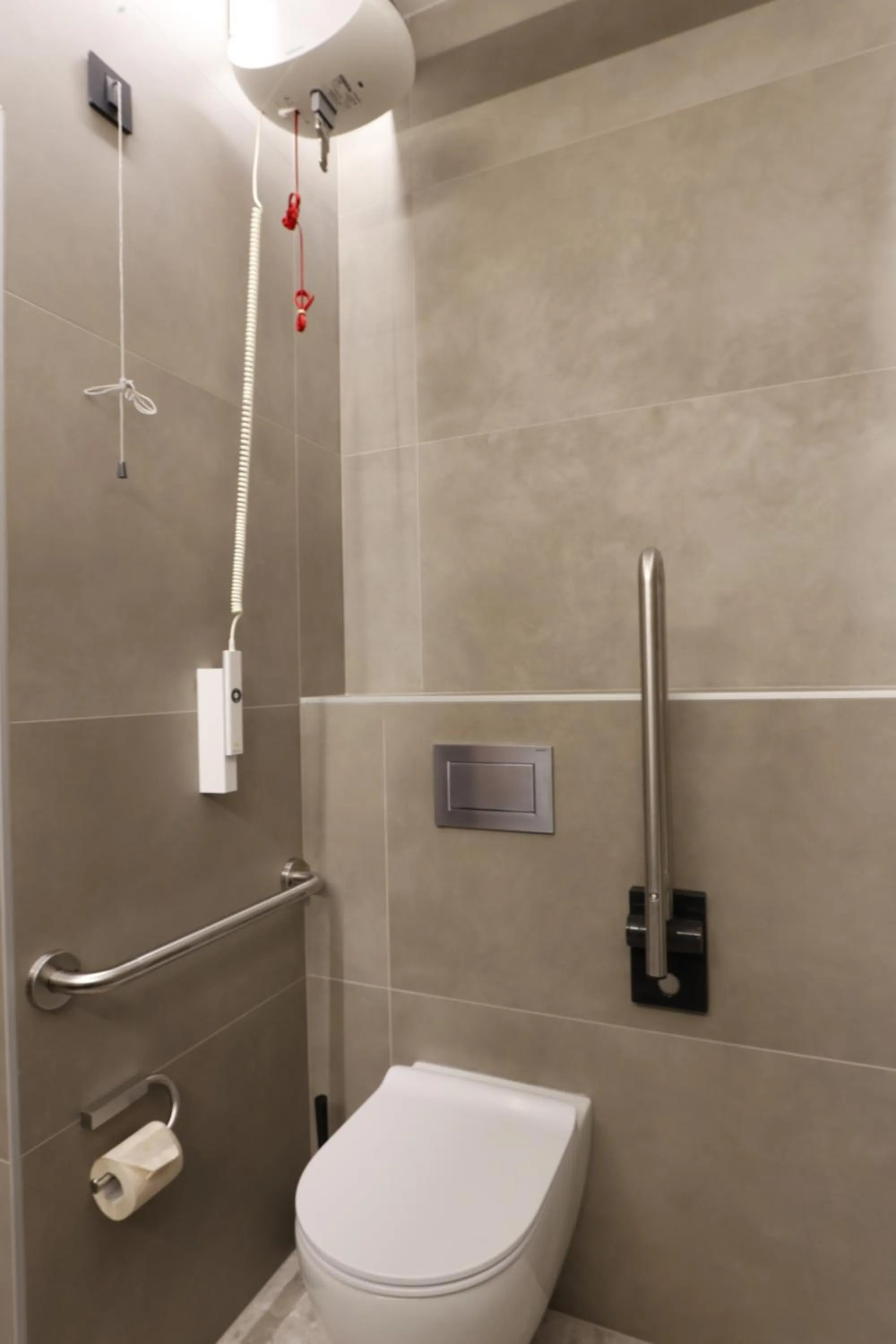 Shower in FLORAMARE HEALTH RESORT