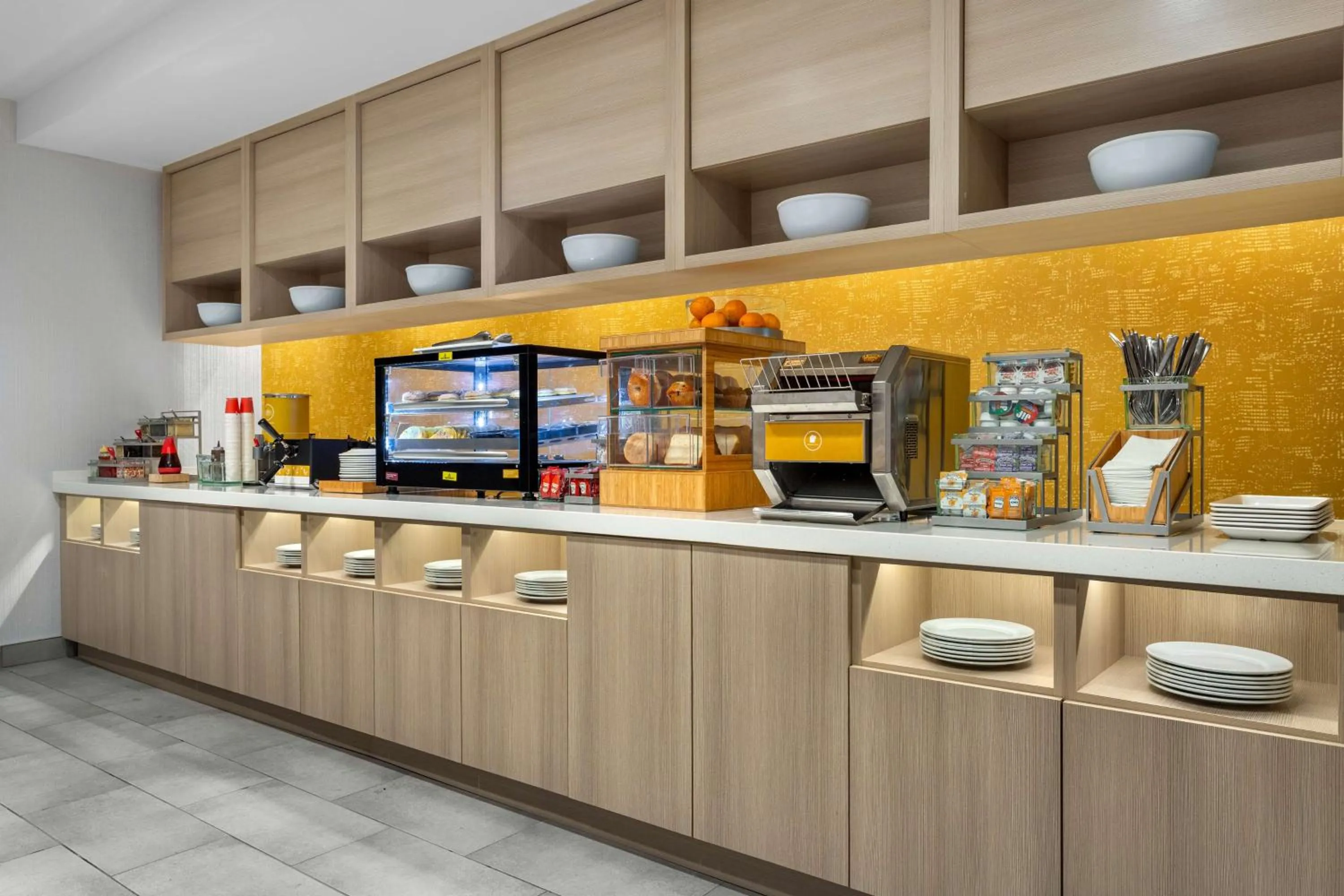 Breakfast in Home2 Suites By Hilton Indianapolis North At Intech Park