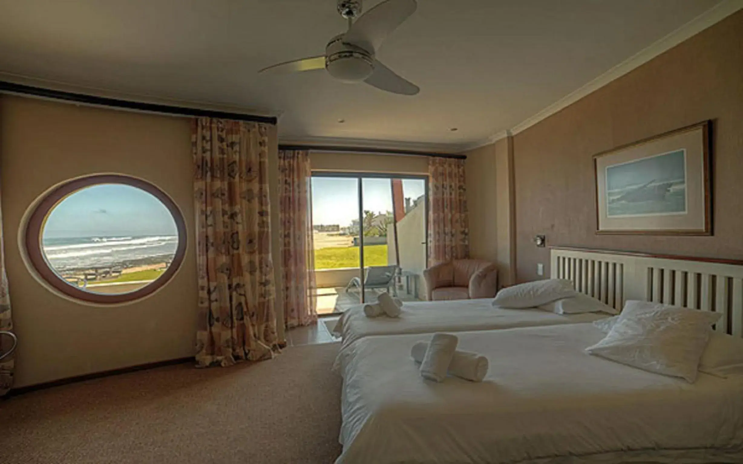 Standard Twin Room - single occupancy in Beach Lodge Standard Twin Room - single occupancy in Beach Lodge