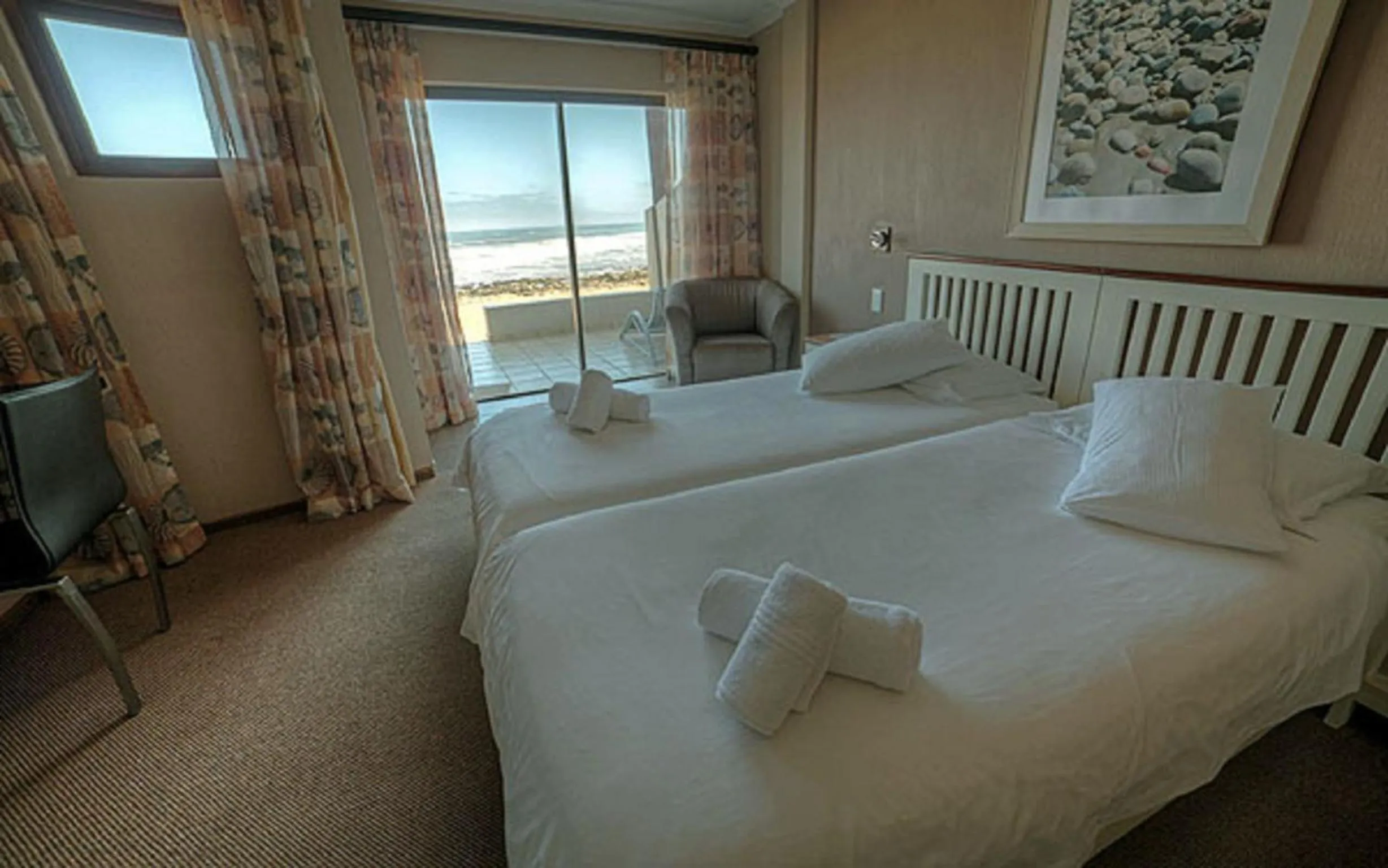 Bed in Beach Lodge