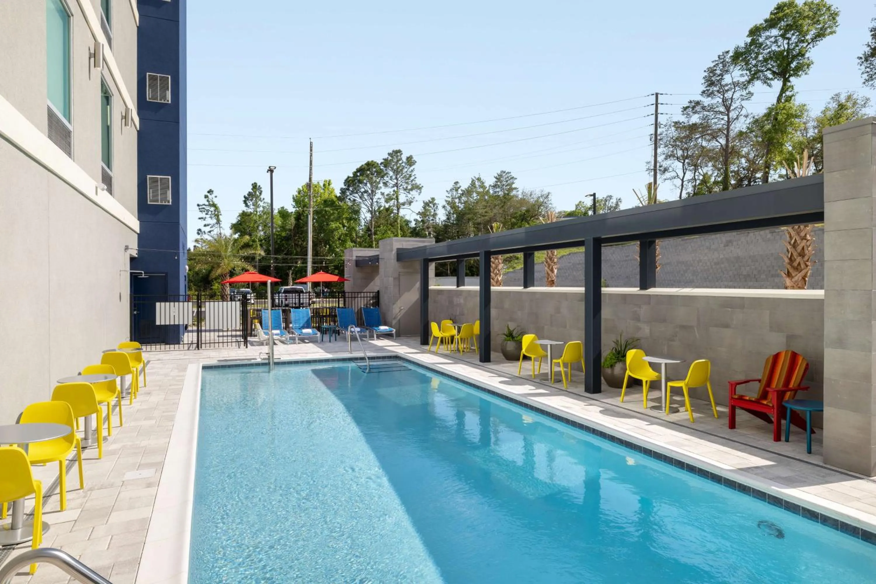 Pool view in Home2 Suites By Hilton Niceville Eglin Air Force Base
