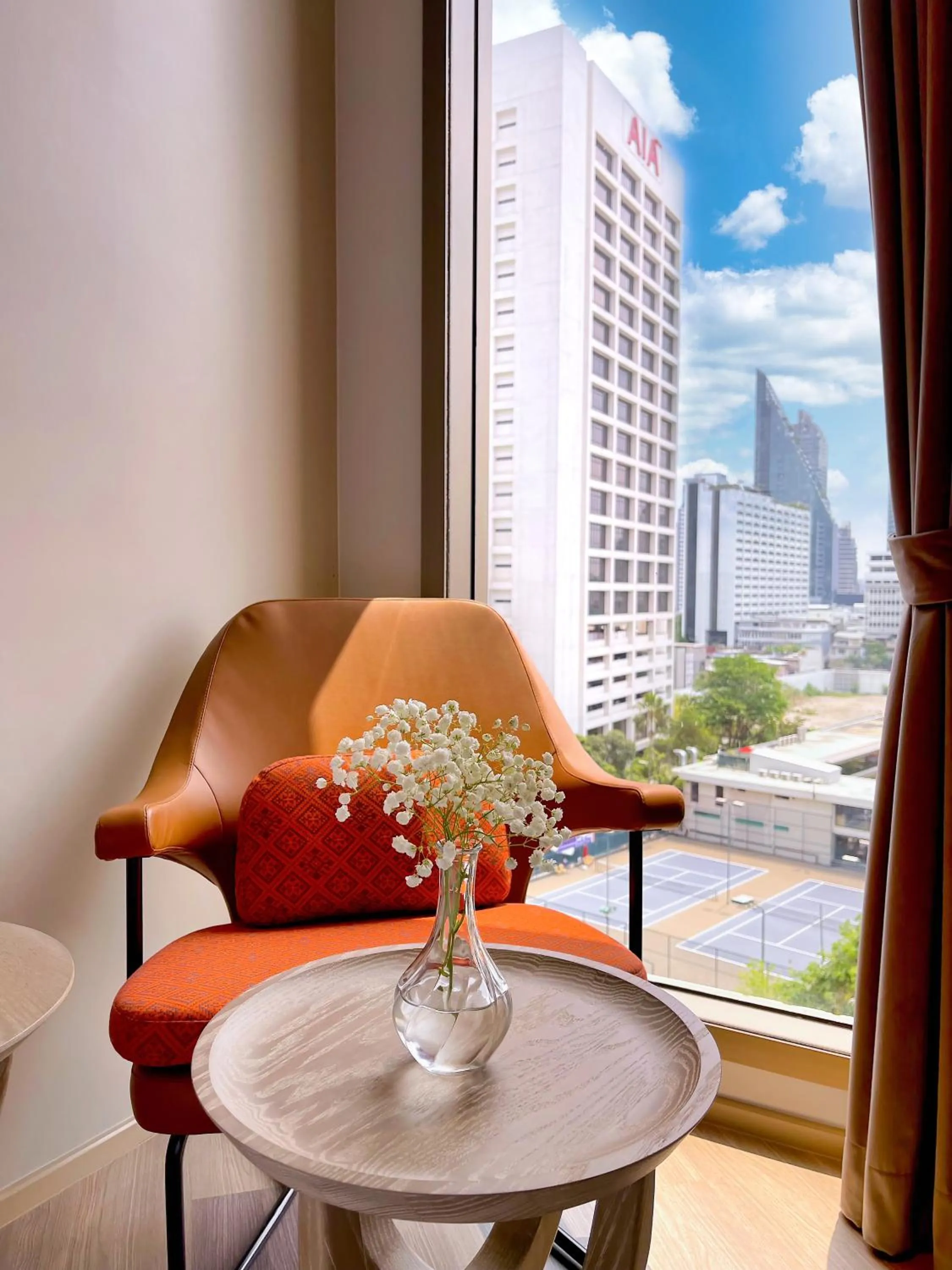 Seating area in Mercure Bangkok Surawong