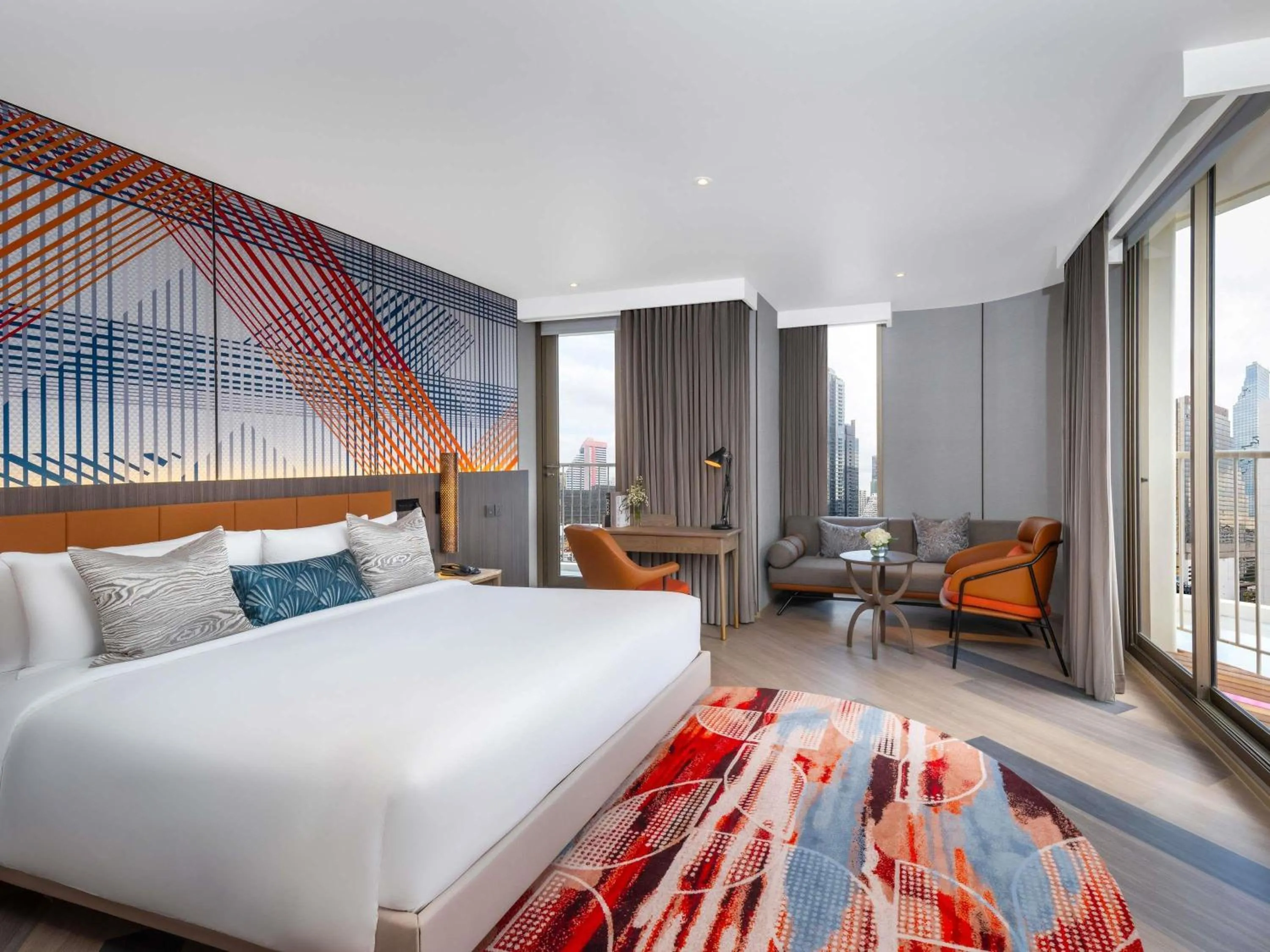 Bedroom, Bed in Mercure Bangkok Surawong