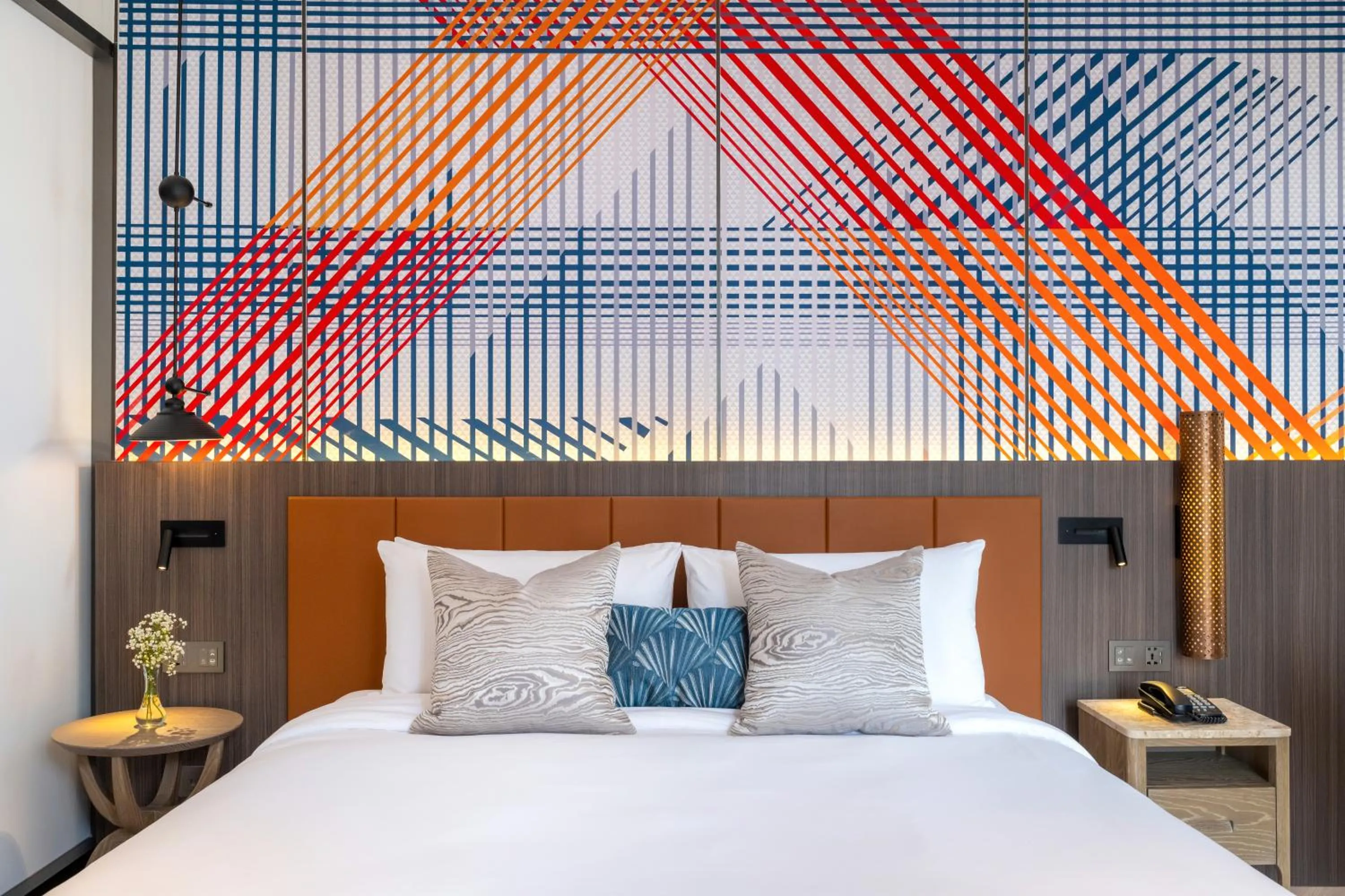 Bed in Mercure Bangkok Surawong