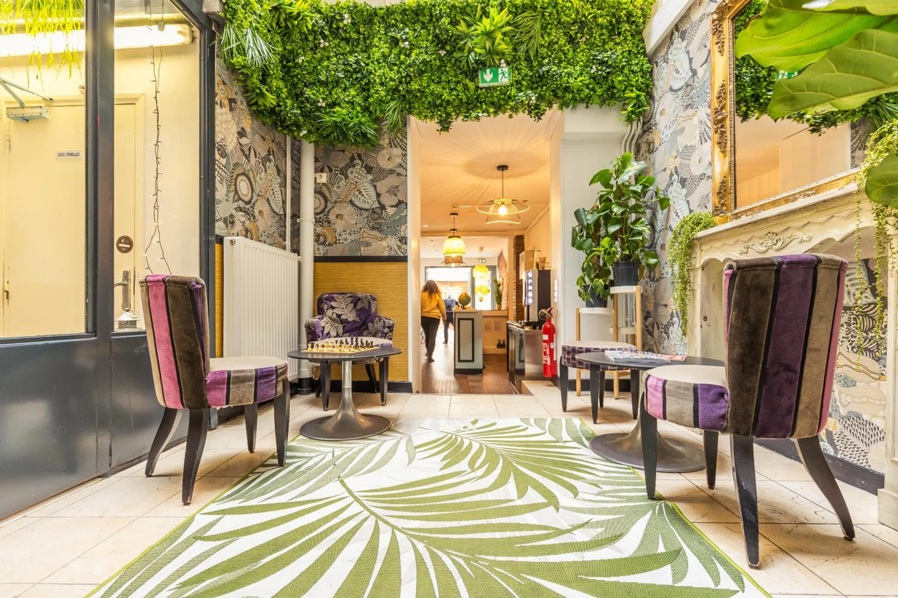 Patio in Young and Happy Latin Quarter by Hiphophostels