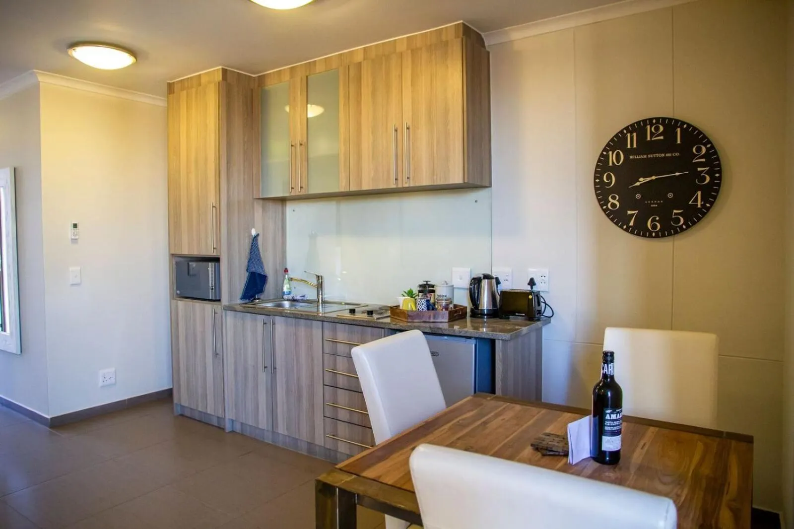 Kitchen or kitchenette in Desert Sands Boutique B&B | Self-Catering