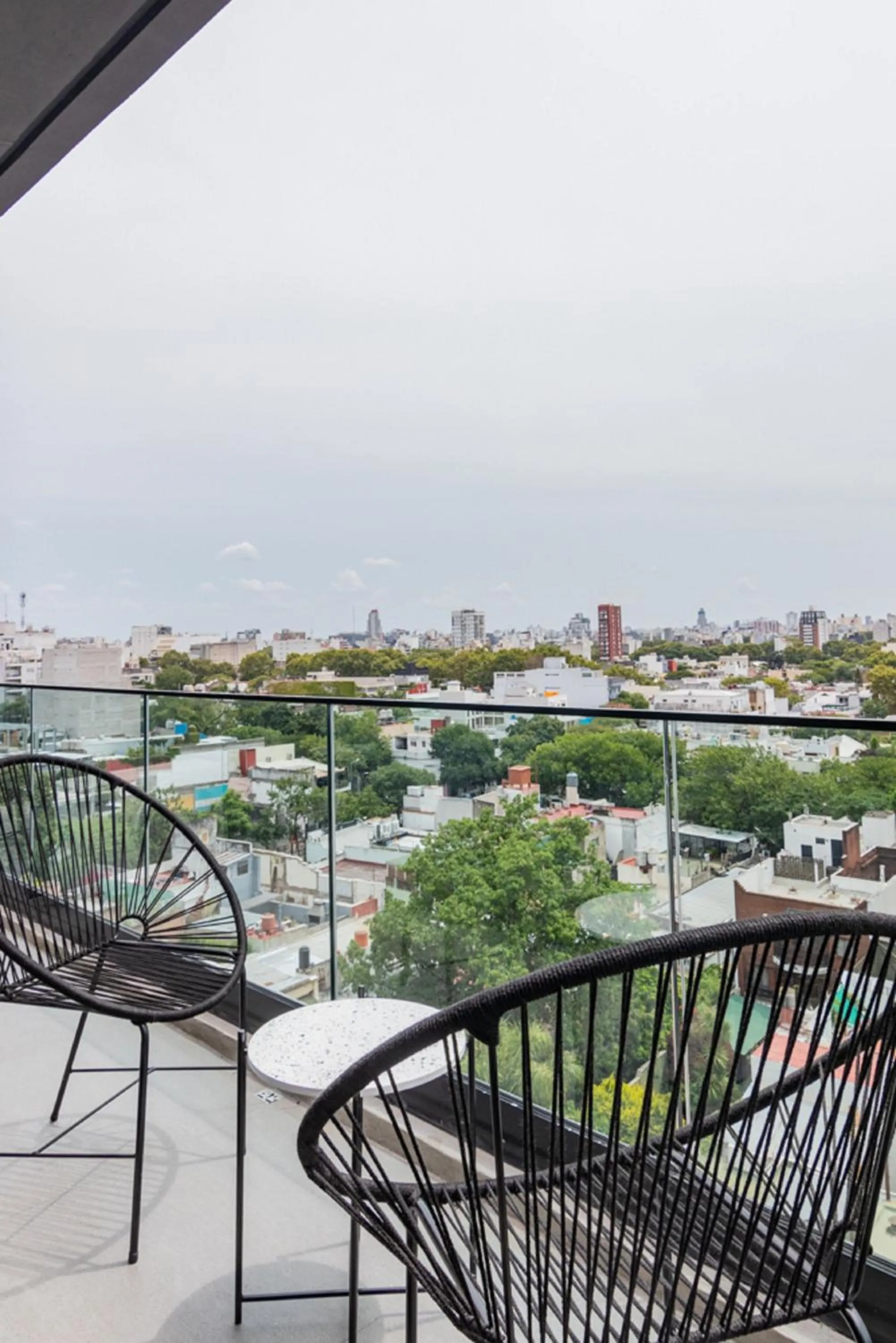 Balcony/Terrace in Milenia Soho by iPPA
