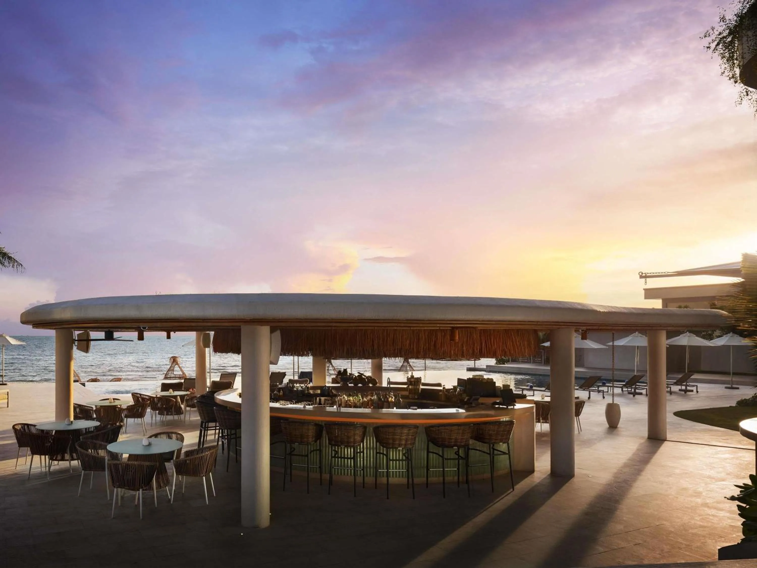 Restaurant/places to eat in Novotel Sihanoukville Holiday Resort