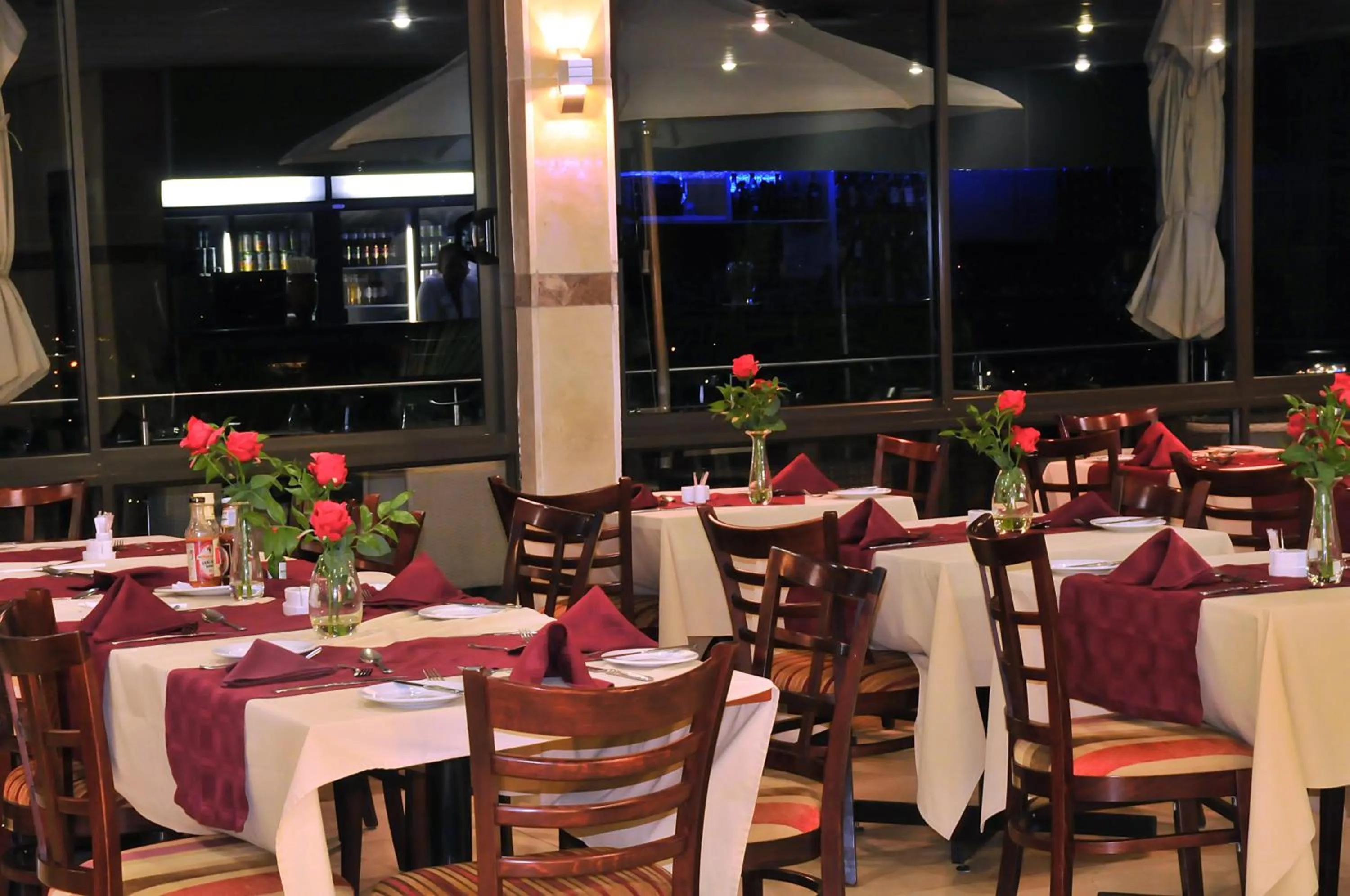 Restaurant/places to eat in 2Ten Hotel